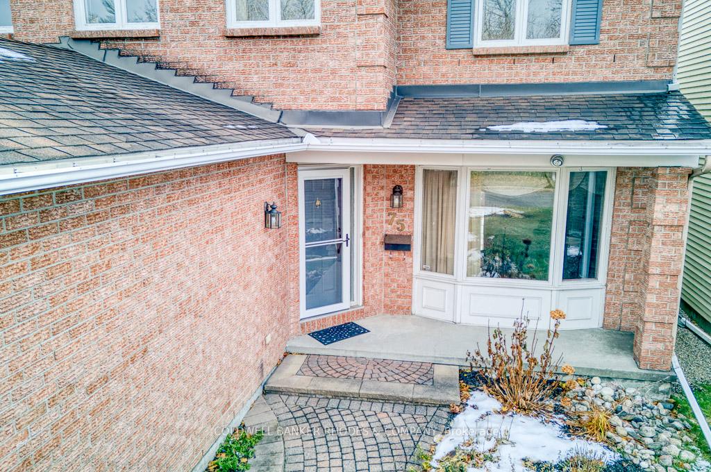 Photo 26 of 75 Dossetter Way, Ottawa, Hunt Club Park — HOMEH