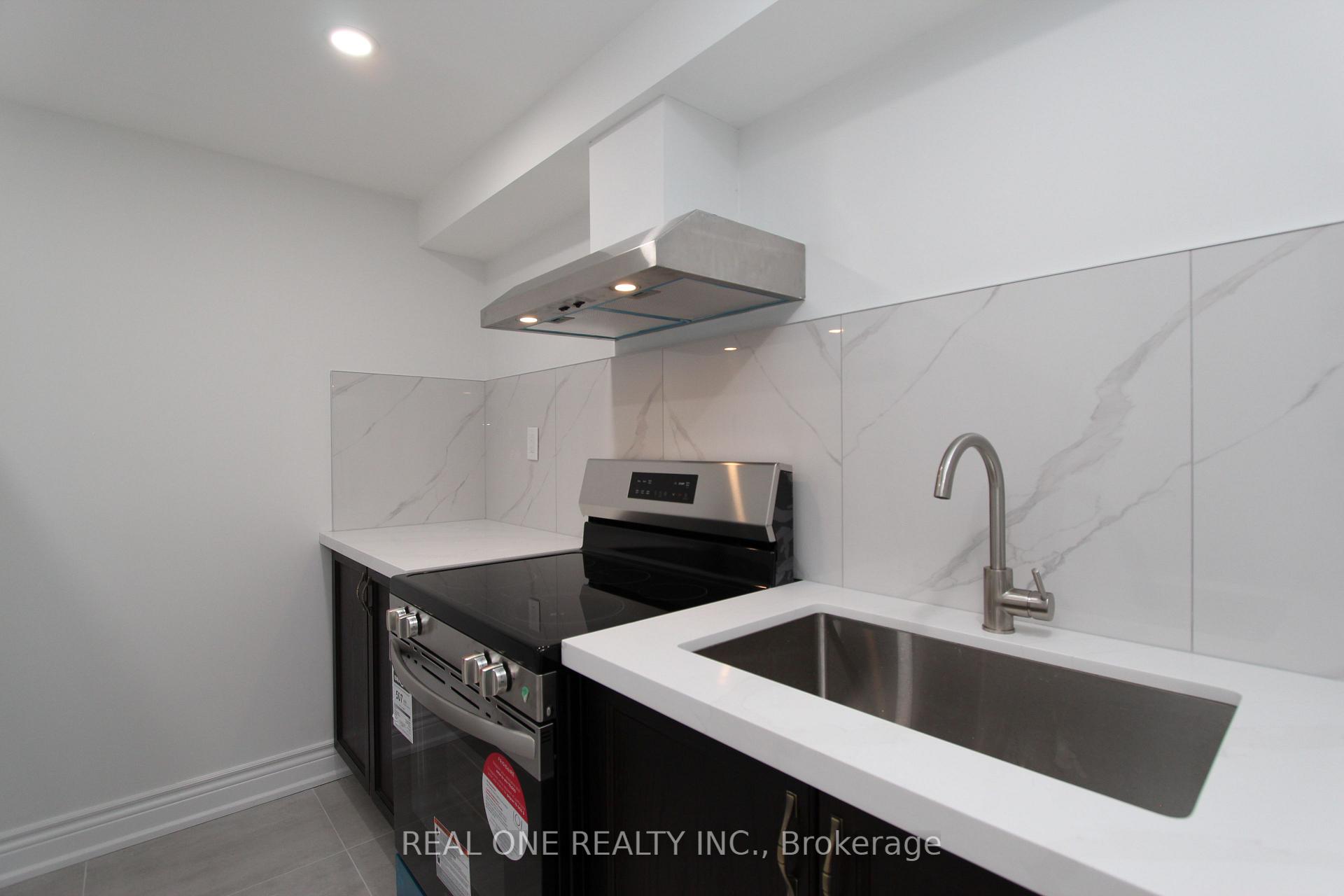 Photo 2 of Unit Bsmt, 16 Sauder Drive, Markham, Middlefield — HOMEH