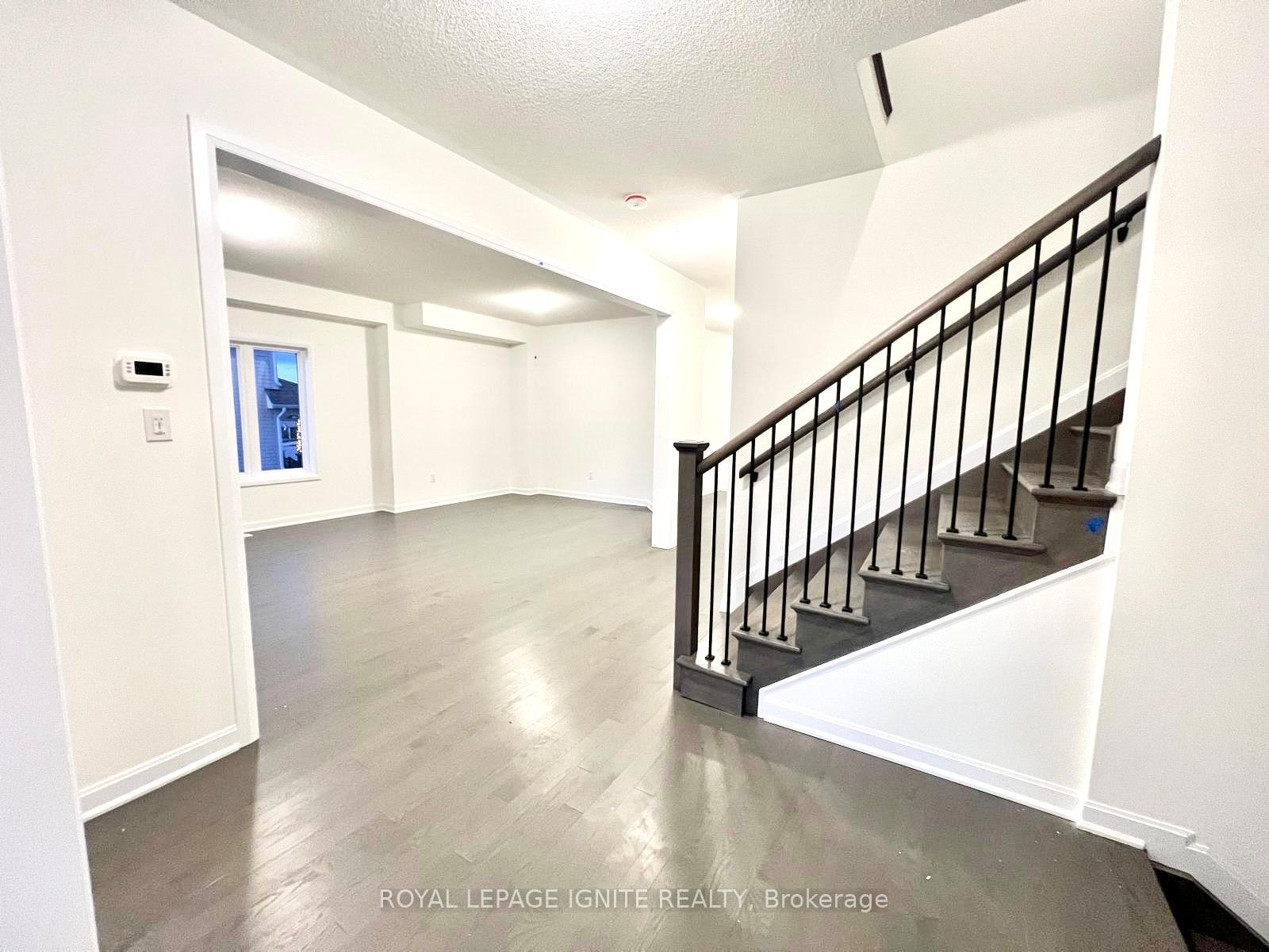 Photo 3 of 104 Windermere Boulevard, Loyalist, Bath — HOMEH