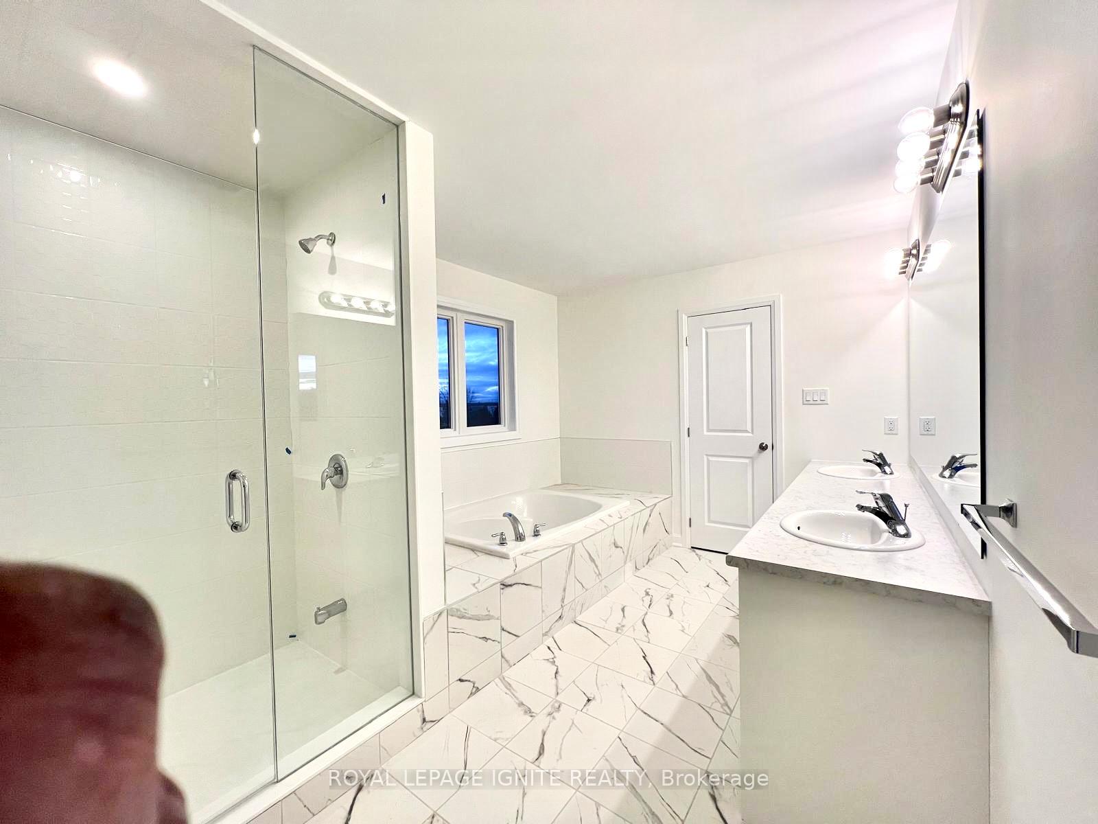 Photo 7 of 104 Windermere Boulevard, Loyalist, Bath — HOMEH