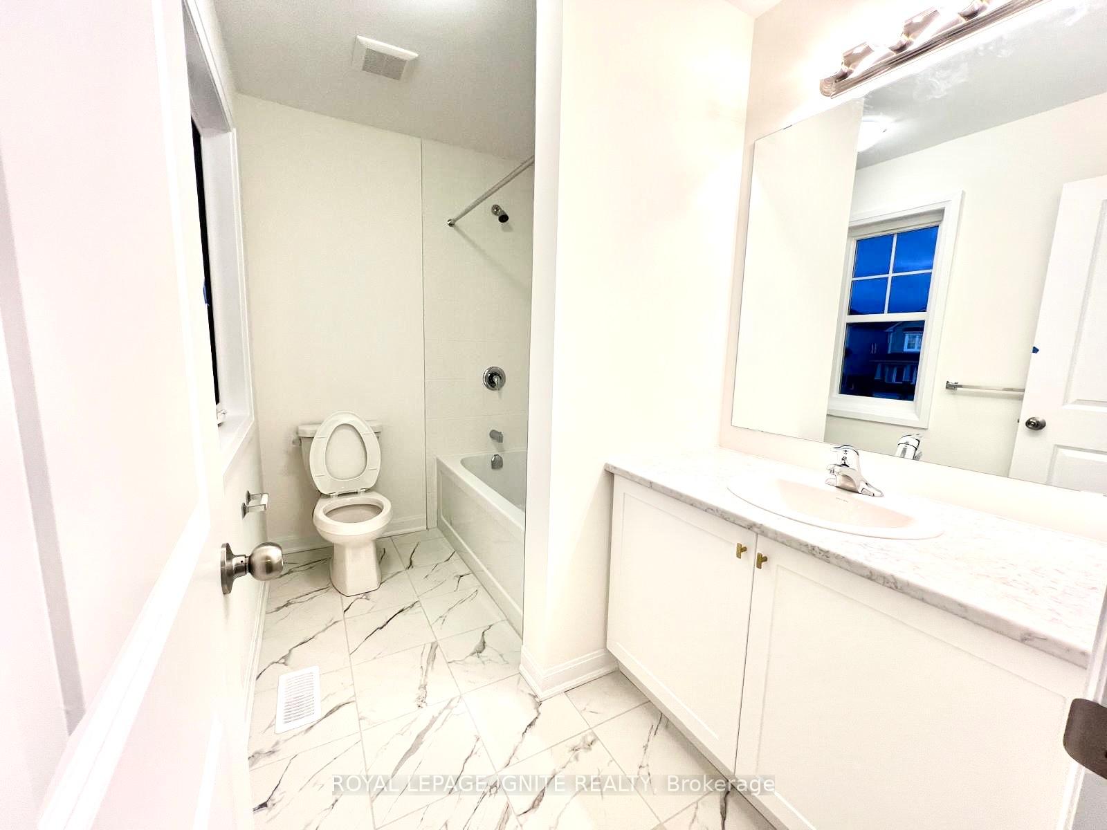 Photo 8 of 104 Windermere Boulevard, Loyalist, Bath — HOMEH