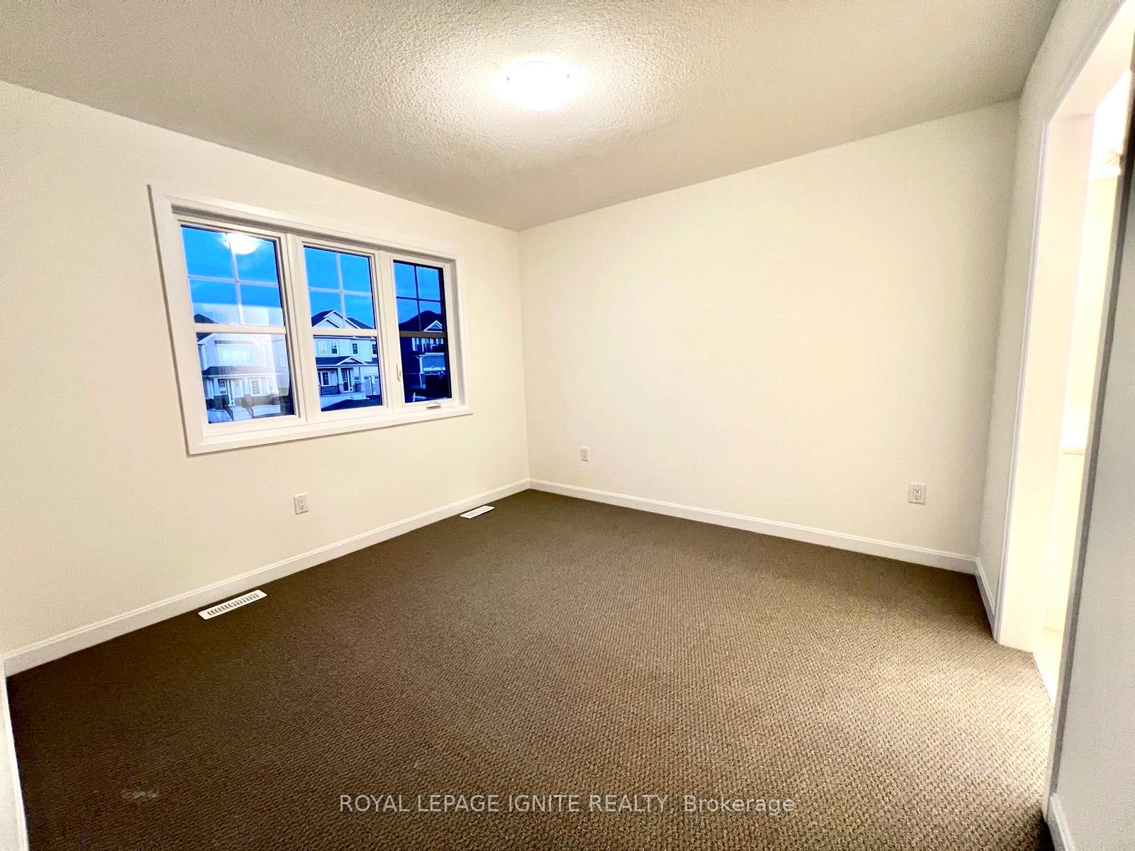 Photo 14 of 104 Windermere Boulevard, Loyalist, Bath — HOMEH