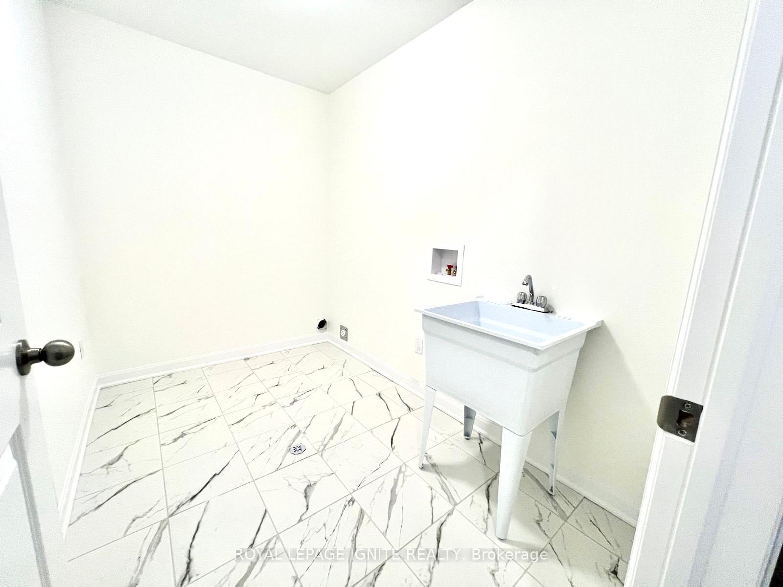 Photo 21 of 104 Windermere Boulevard, Loyalist, Bath — HOMEH