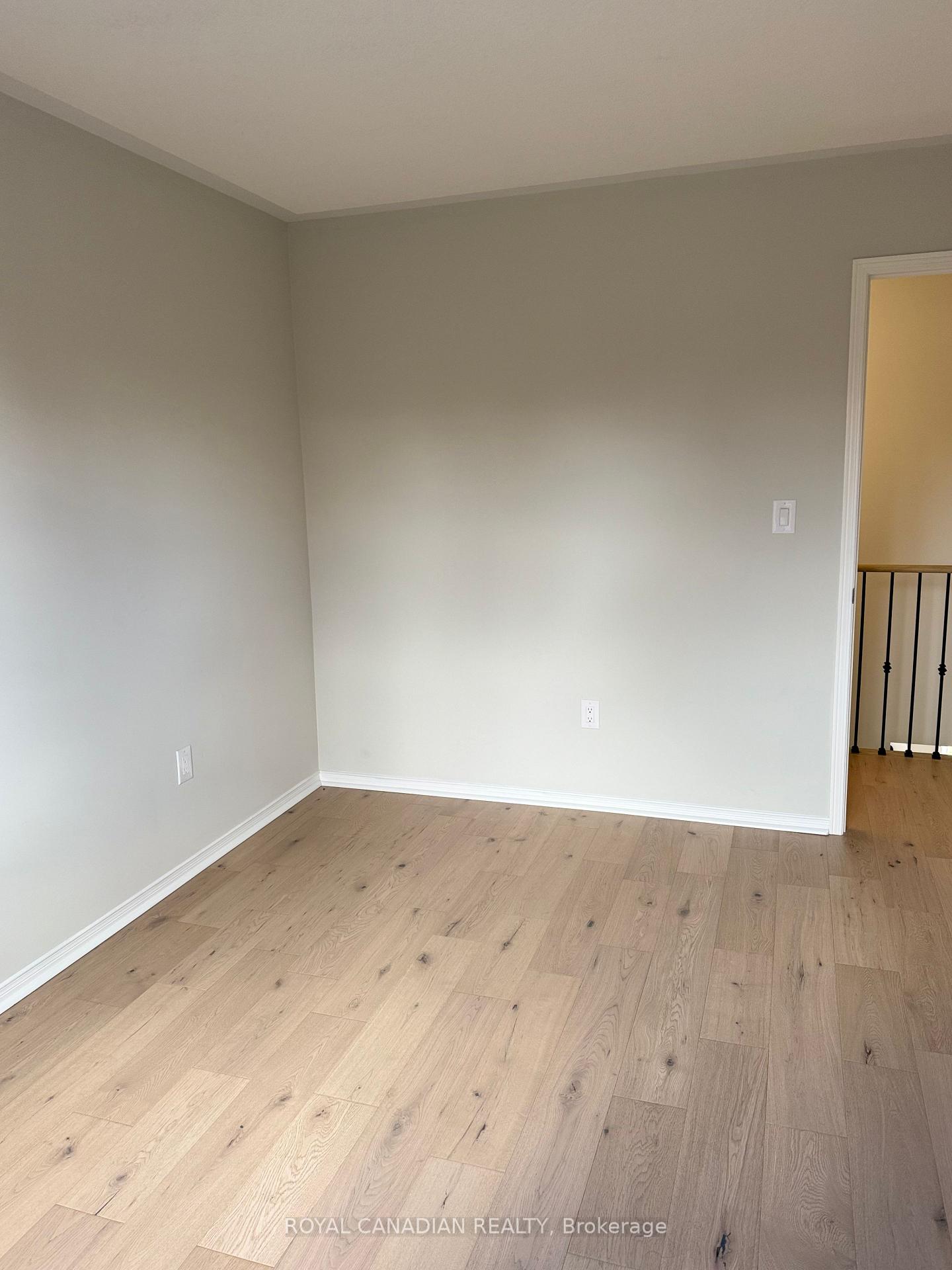 Photo 6 of 33 Gordon Weeden Road, Markham, Greensborough — HOMEH