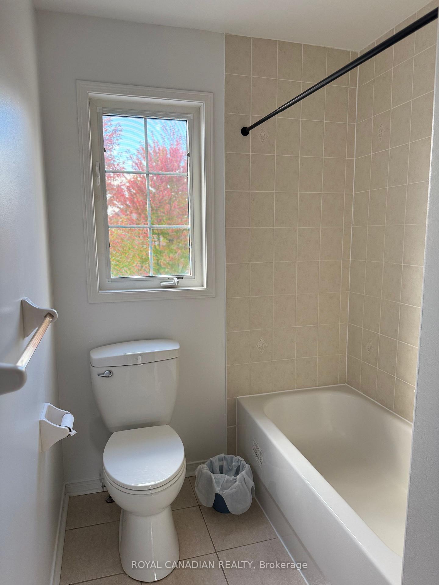 Photo 11 of 33 Gordon Weeden Road, Markham, Greensborough — HOMEH