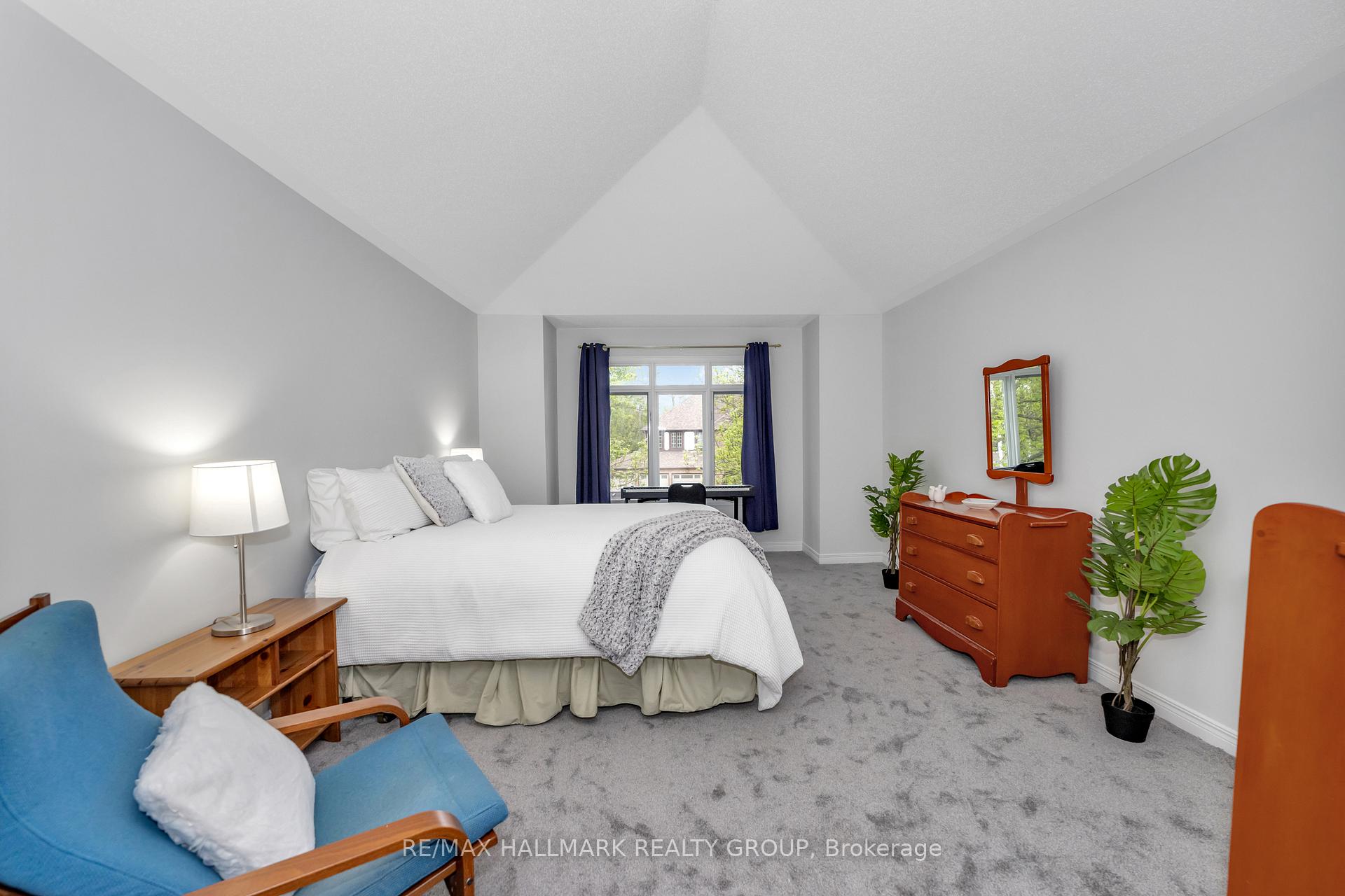 Photo 29 of 61 Kimberwick Crescent, Ottawa, Quinterra — HOMEH