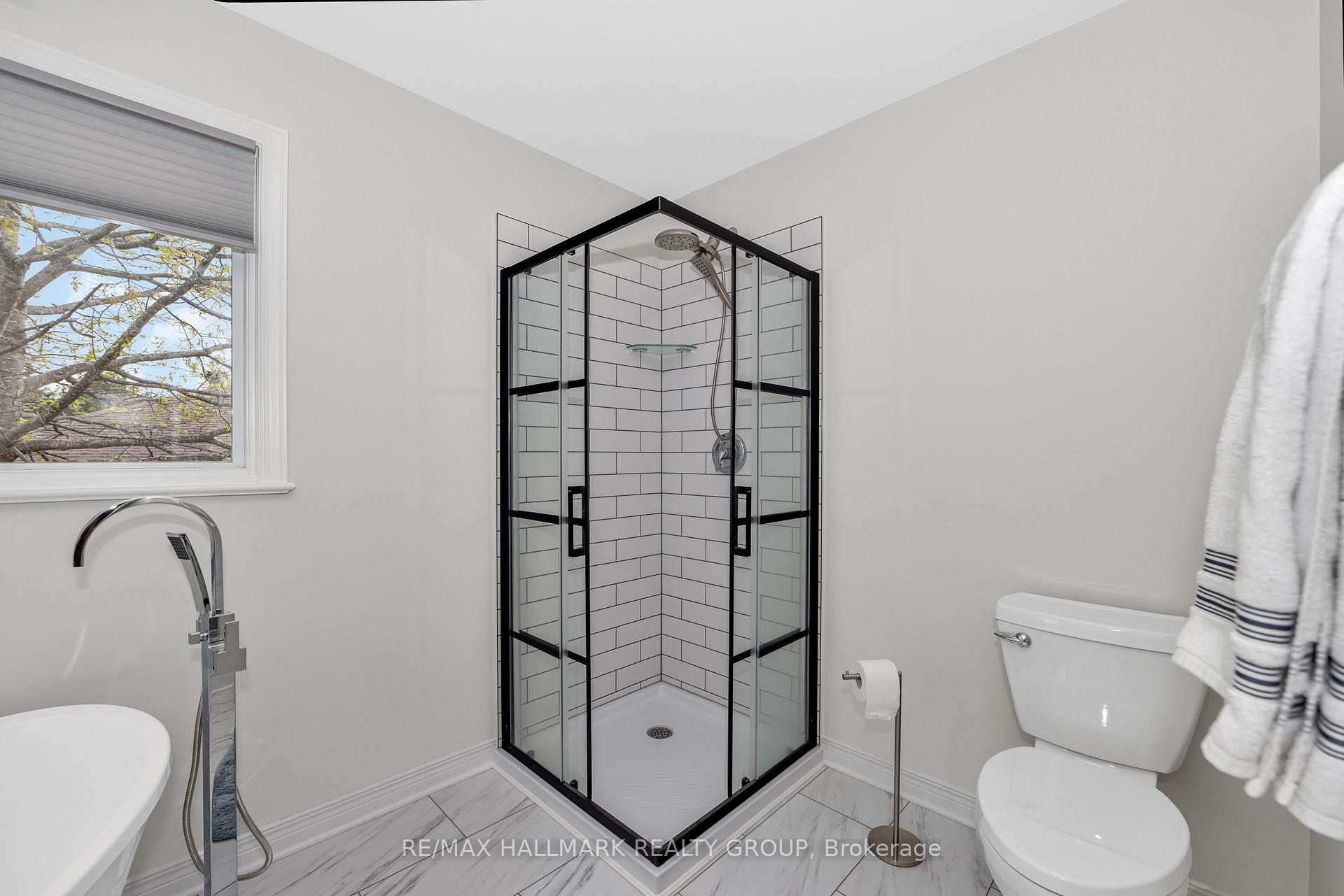 Photo 32 of 61 Kimberwick Crescent, Ottawa, Quinterra — HOMEH