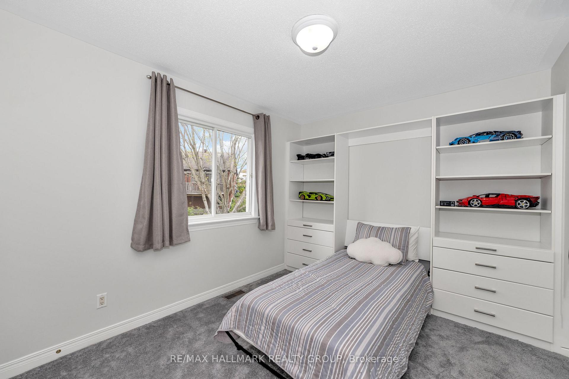 Photo 38 of 61 Kimberwick Crescent, Ottawa, Quinterra — HOMEH
