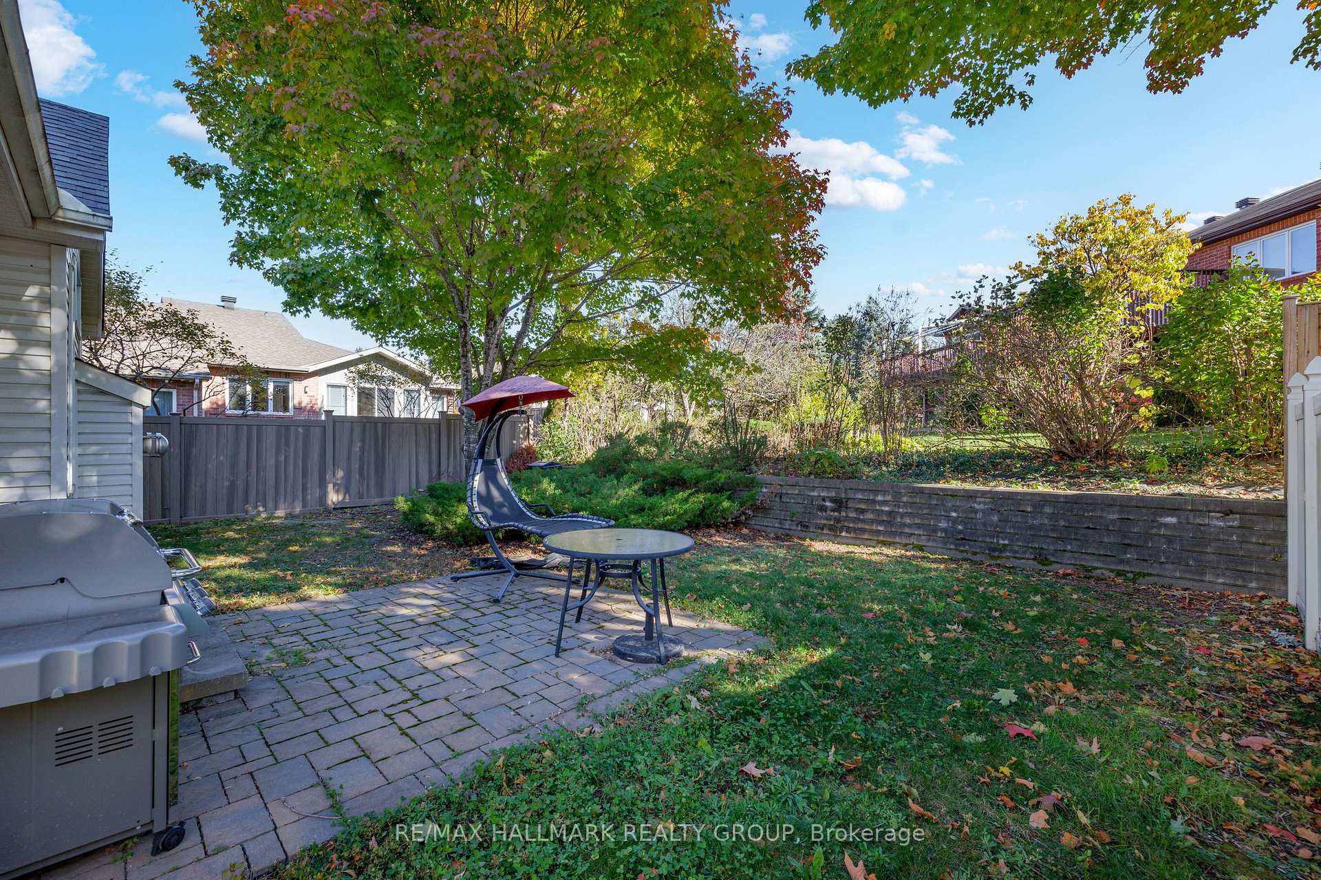Photo 40 of 61 Kimberwick Crescent, Ottawa, Quinterra — HOMEH