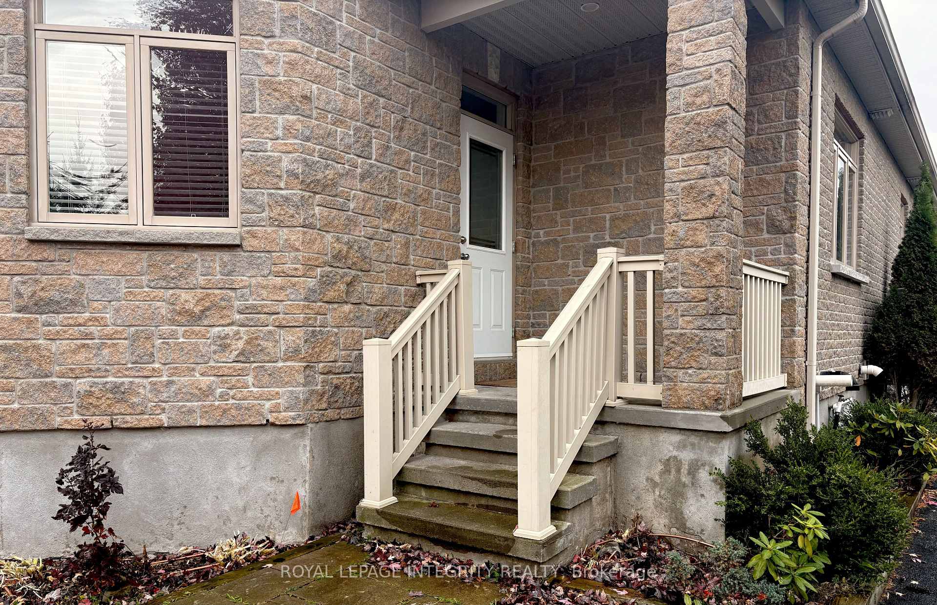 Photo 2 of Unit APT, 600 Caracara Drive, Ottawa, Manotick East to Manotick Station — HOMEH