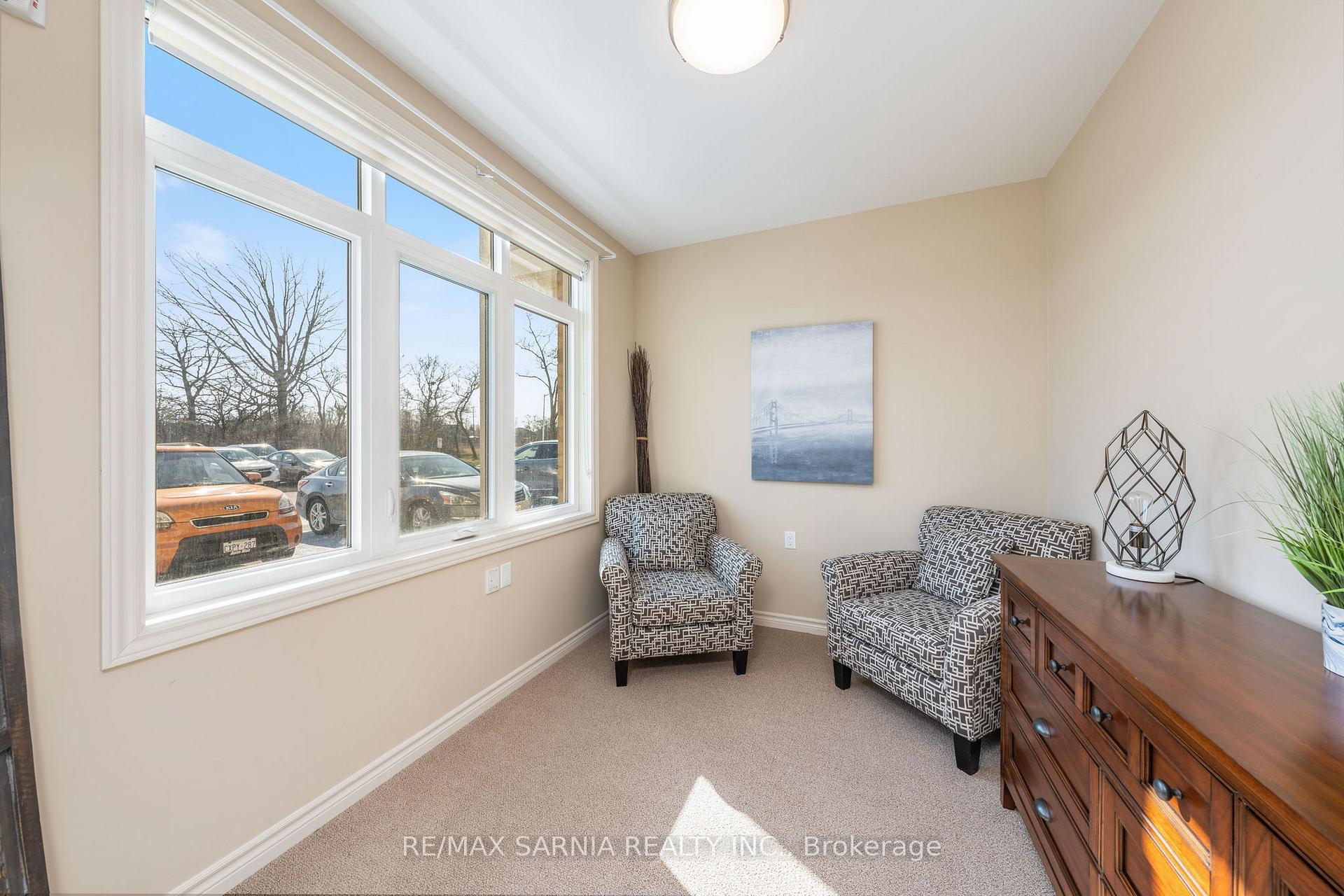Photo 10 of Unit 425, 180 Bunker Avenue, St. Clair — HOMEH