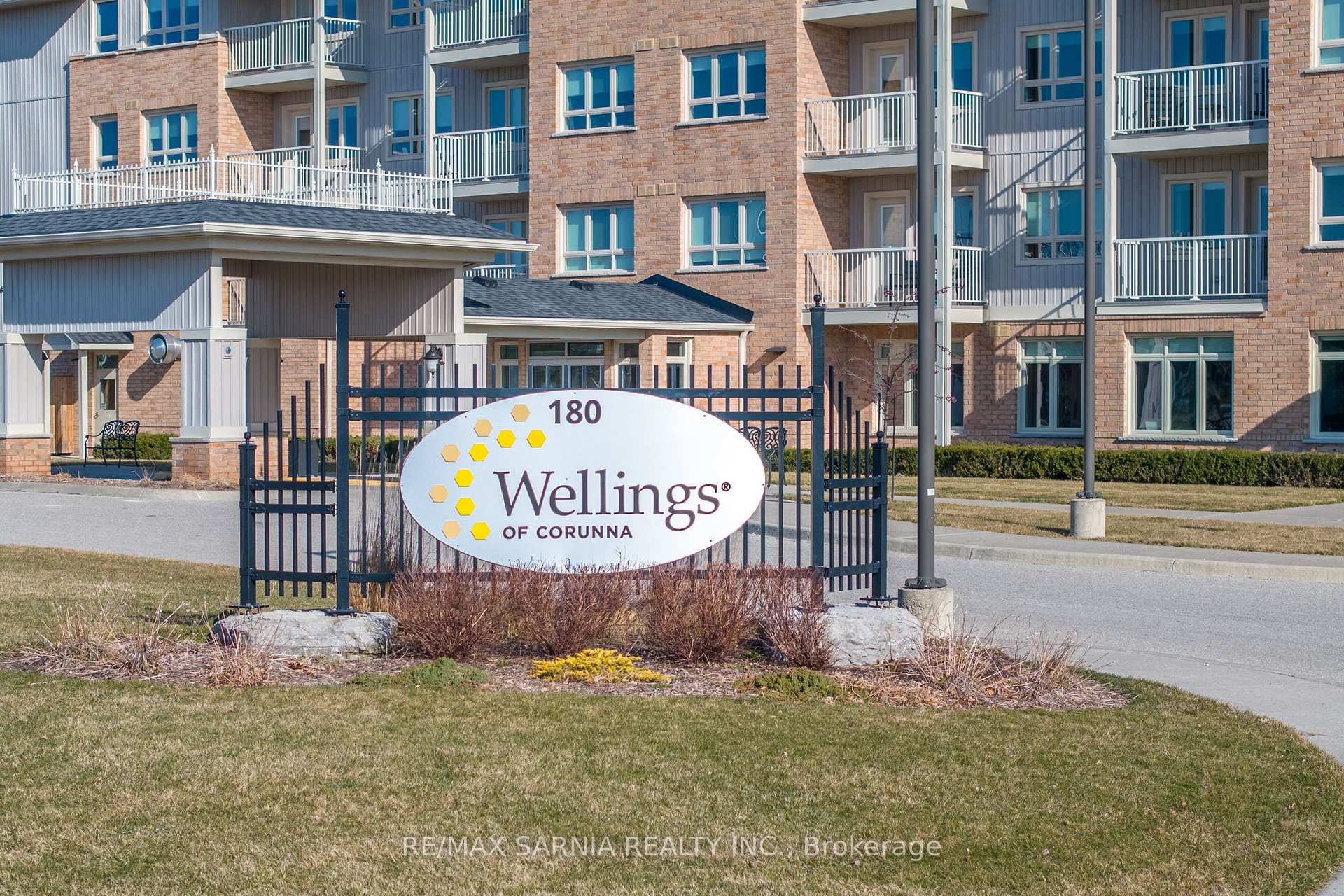 Photo 34 of Unit 425, 180 Bunker Avenue, St. Clair — HOMEH