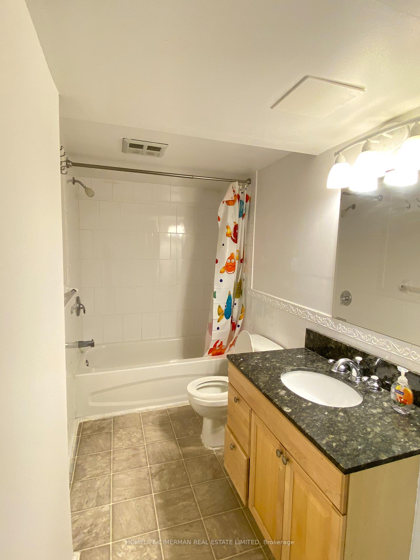 Photo 5 of Unit LOWER, 200 Kemano Road, Aurora, Aurora Heights — HOMEH