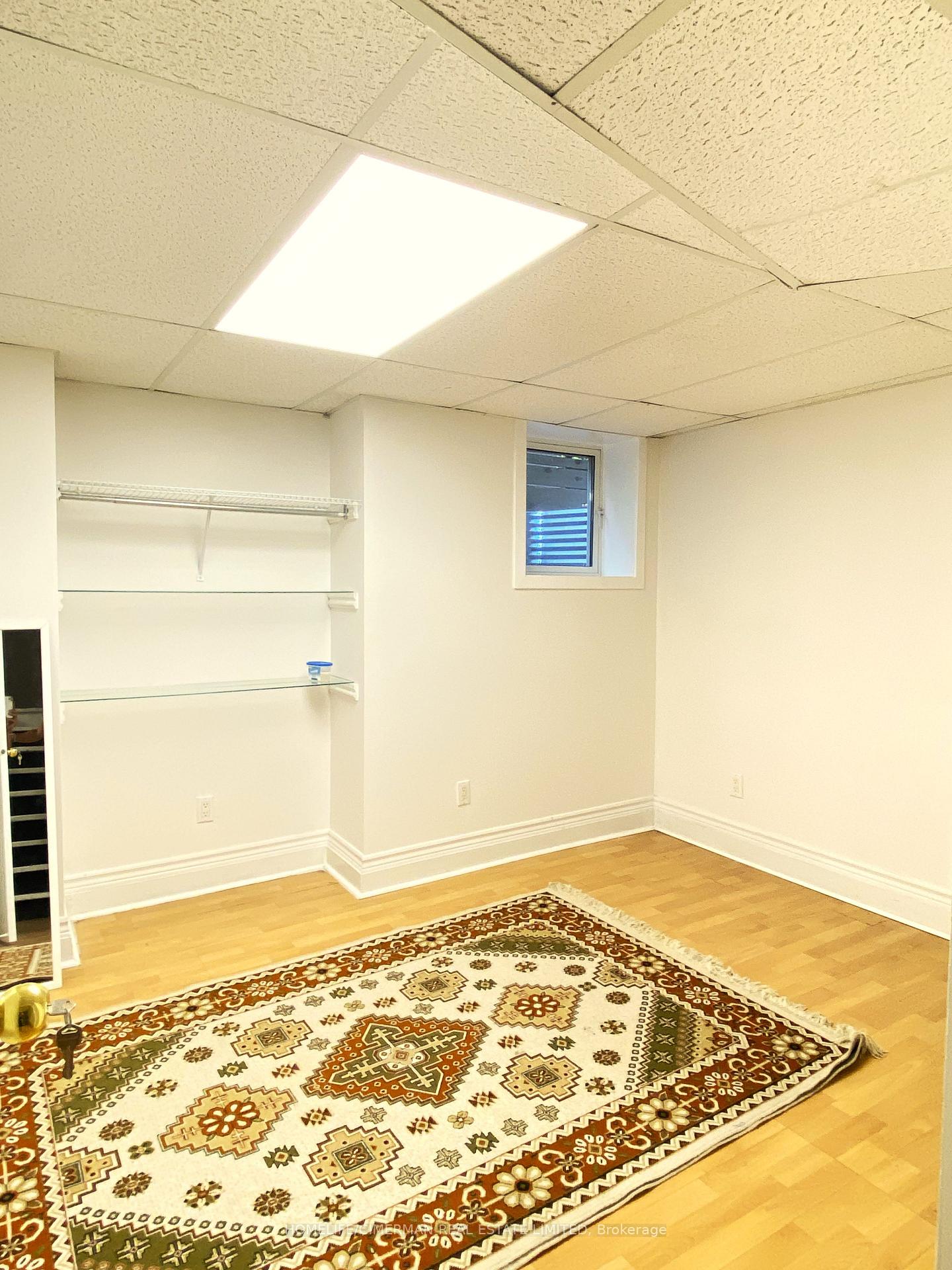 Photo 9 of Unit LOWER, 200 Kemano Road, Aurora, Aurora Heights — HOMEH