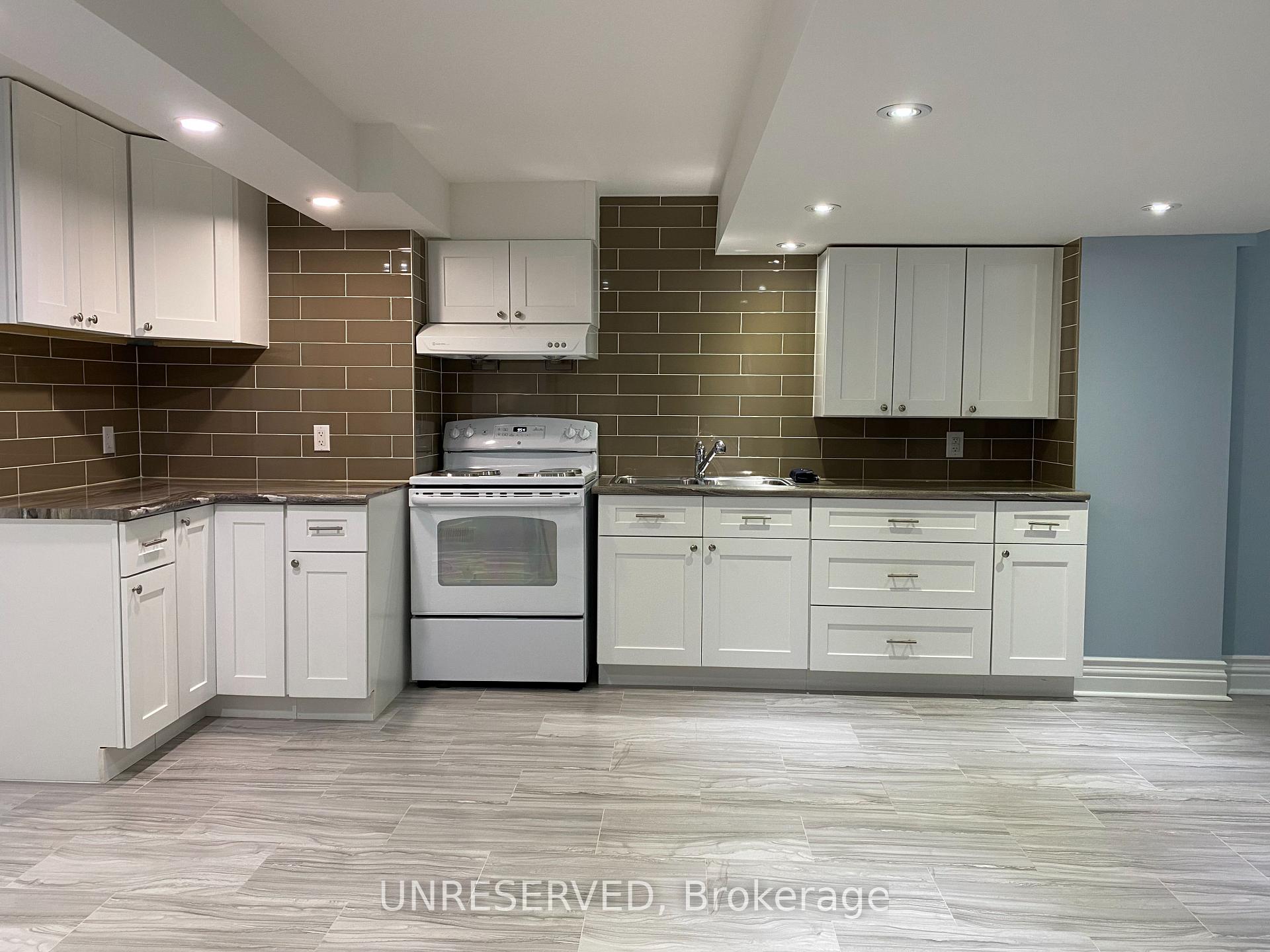 Photo 1 of 202 Cresthaven Road, Brampton, Snelgrove — HOMEH