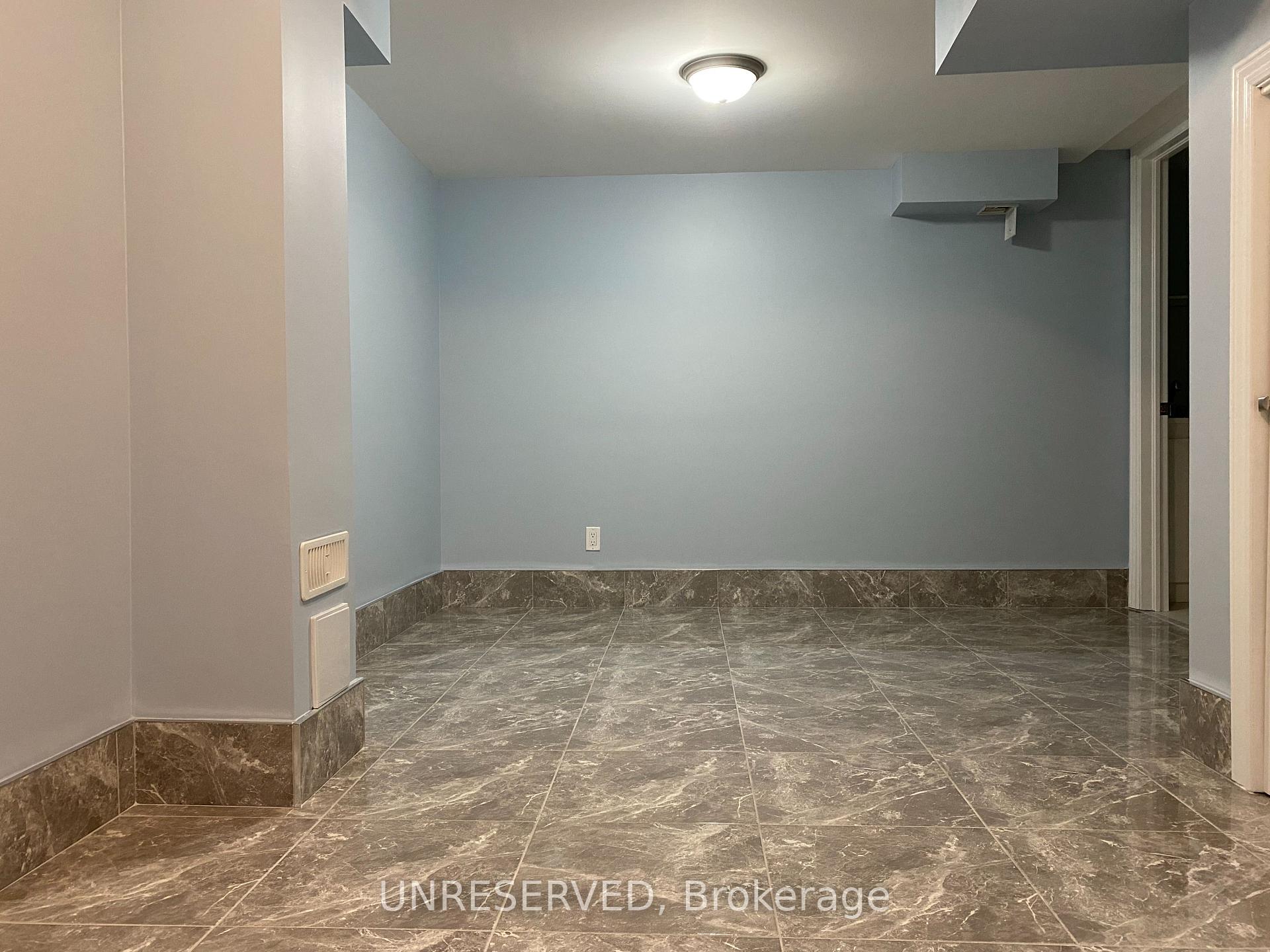 Photo 6 of 202 Cresthaven Road, Brampton, Snelgrove — HOMEH
