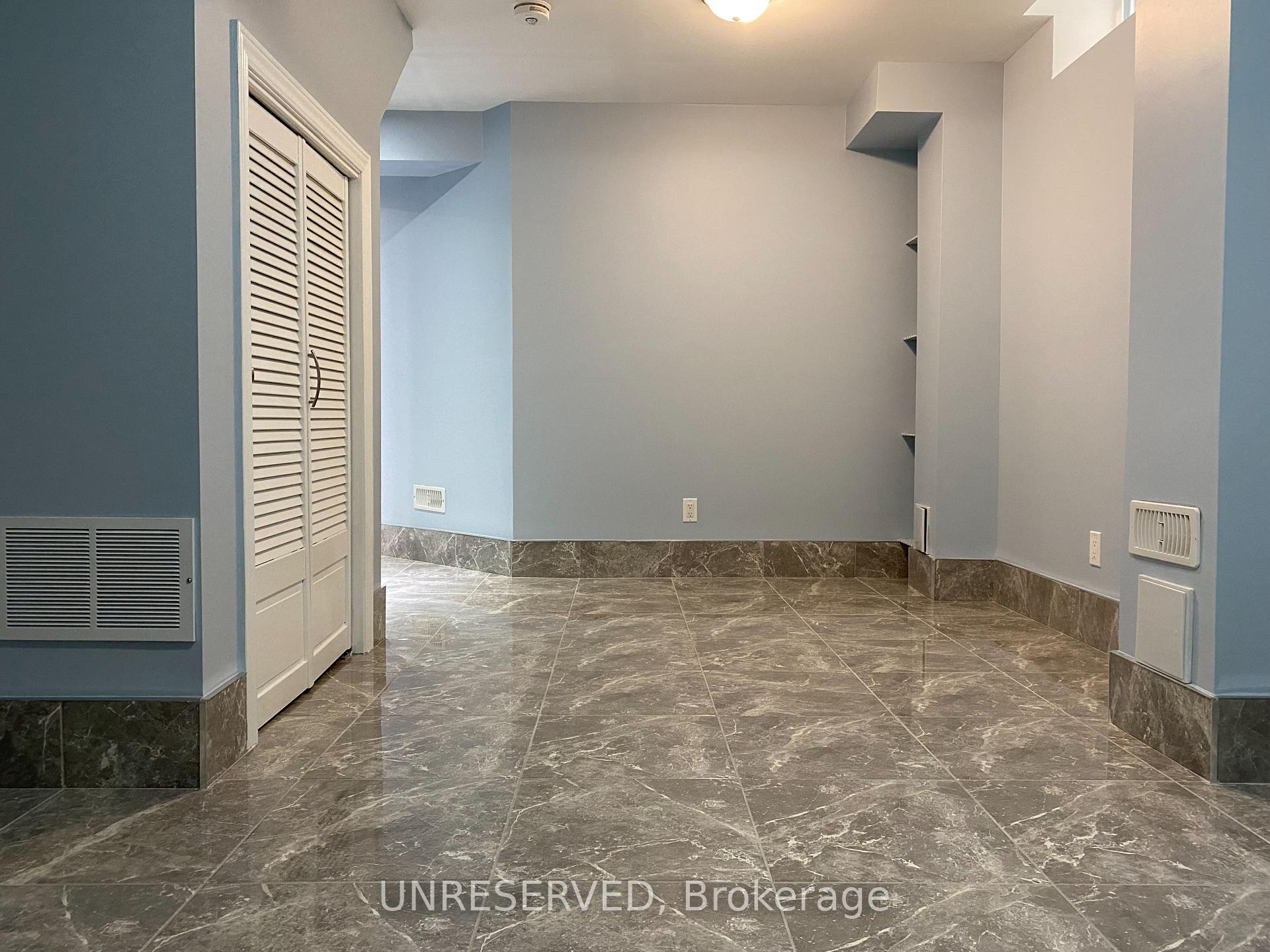 Photo 5 of 202 Cresthaven Road, Brampton, Snelgrove — HOMEH