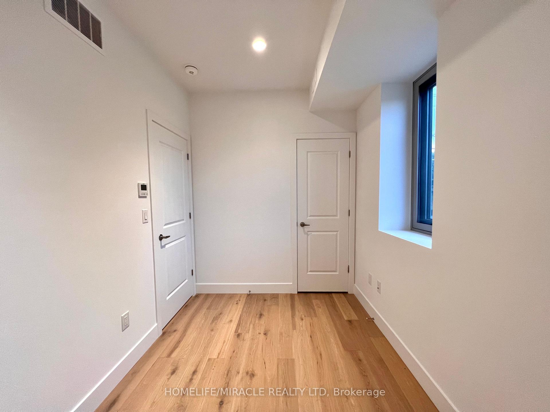 Photo 8 of Unit Unit 2, 299 Ossington Avenue, Toronto, Trinity-Bellwoods — HOMEH