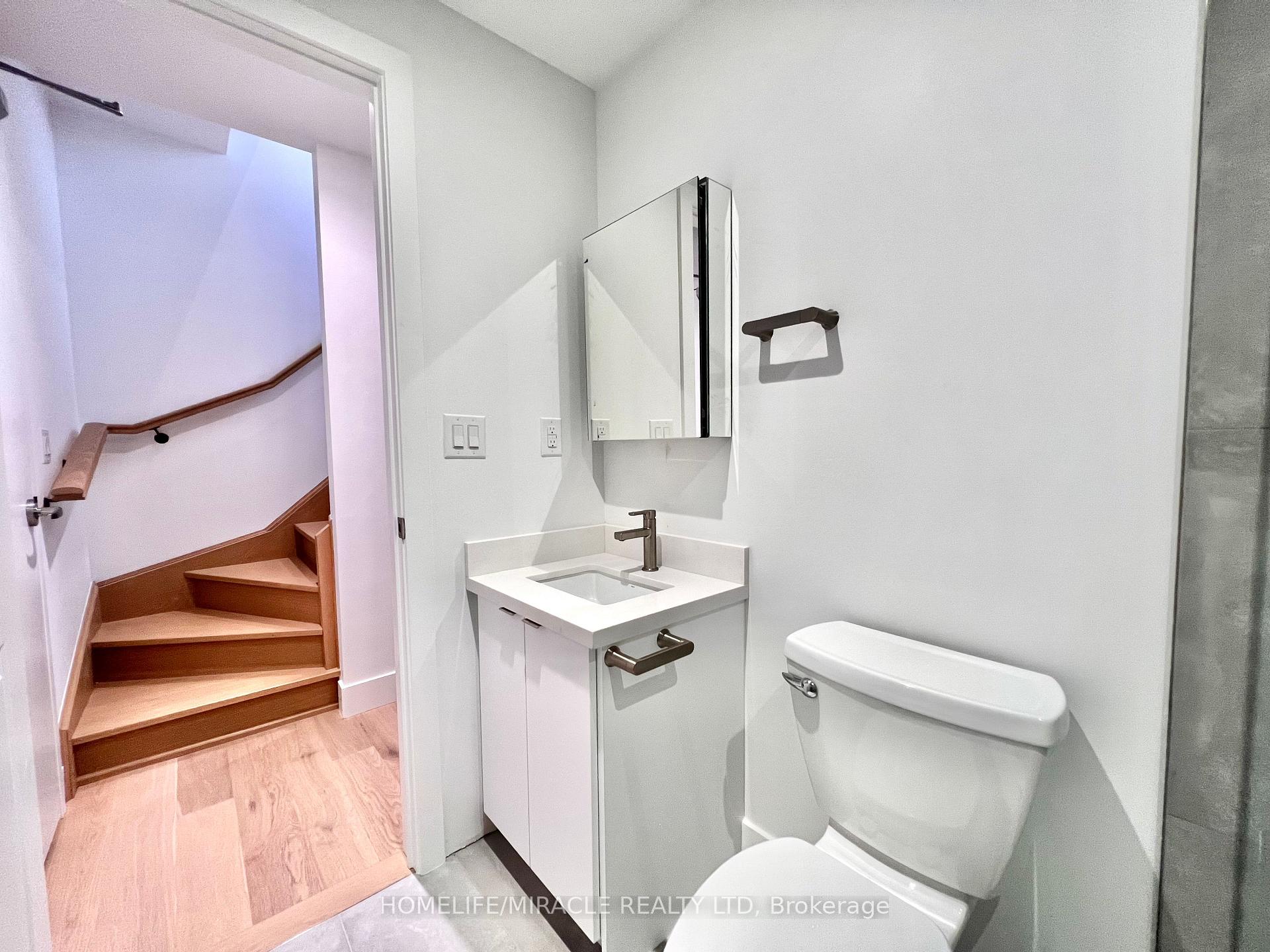 Photo 18 of Unit Unit 2, 299 Ossington Avenue, Toronto, Trinity-Bellwoods — HOMEH