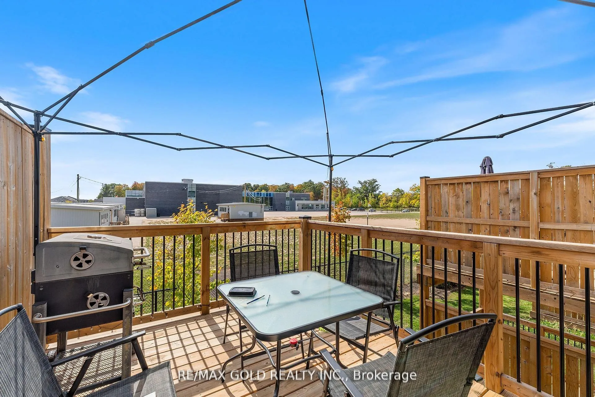 Photo 21 of 82 Pony Way, Kitchener — HOMEH