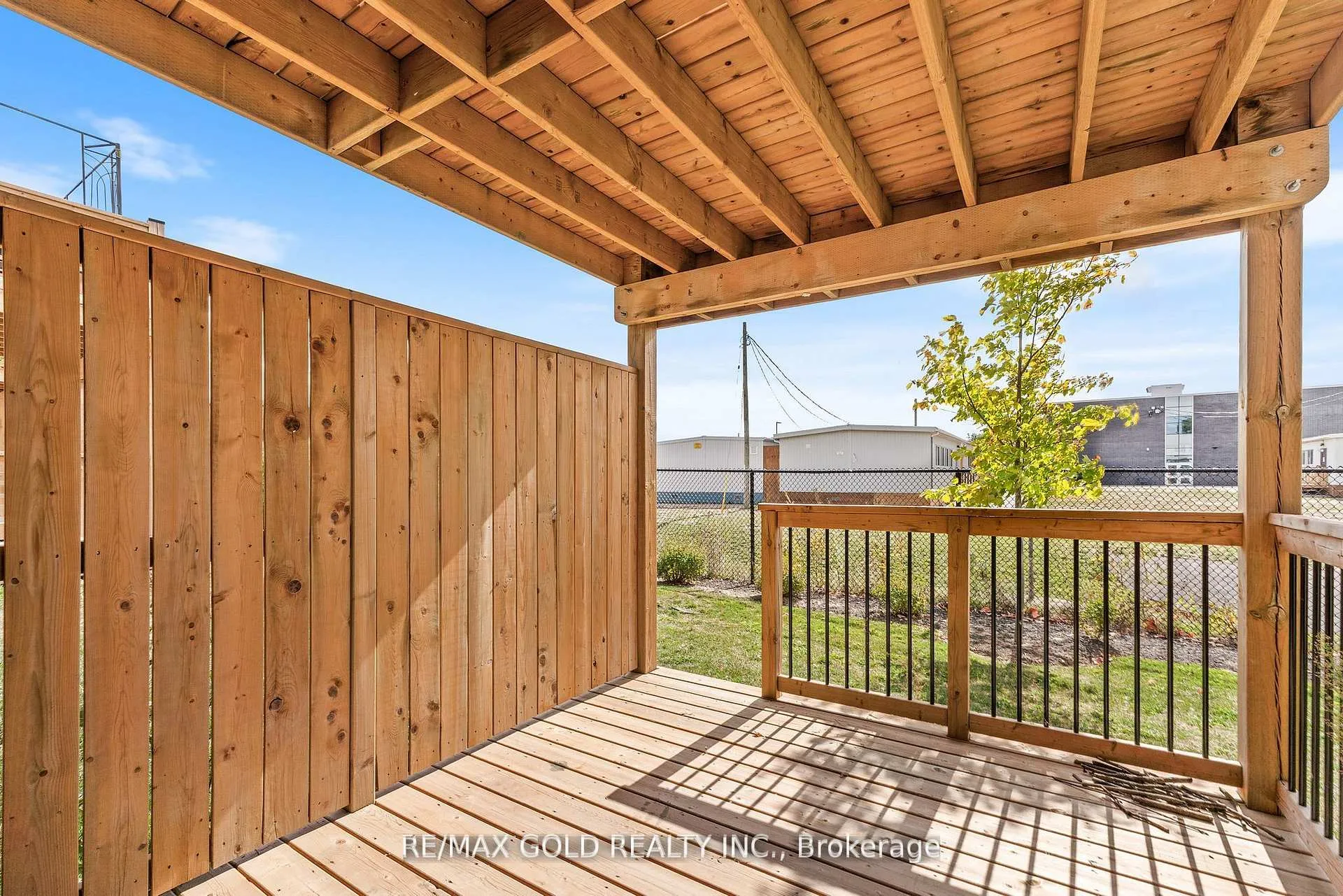 Photo 38 of 82 Pony Way, Kitchener — HOMEH