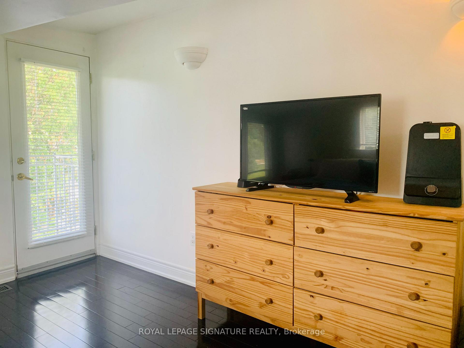 Photo 14 of Unit Upper, 87 Leroy Avenue, Toronto, Danforth Village-East York — HOMEH