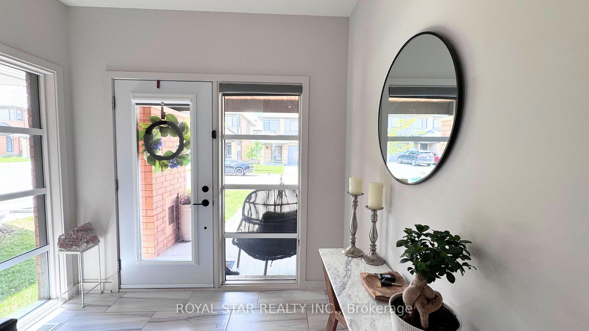 Photo 4 of 222 Pisces Terrace, Ottawa, Leitrim — HOMEH