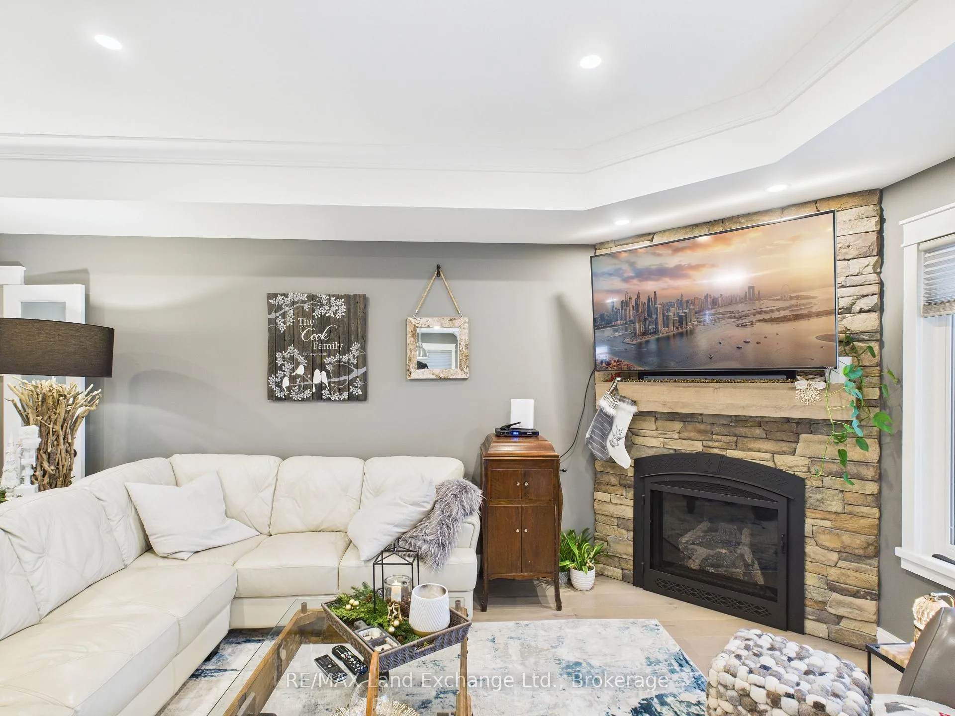 Photo 7 of 756 Reynolds Drive, Kincardine — HOMEH