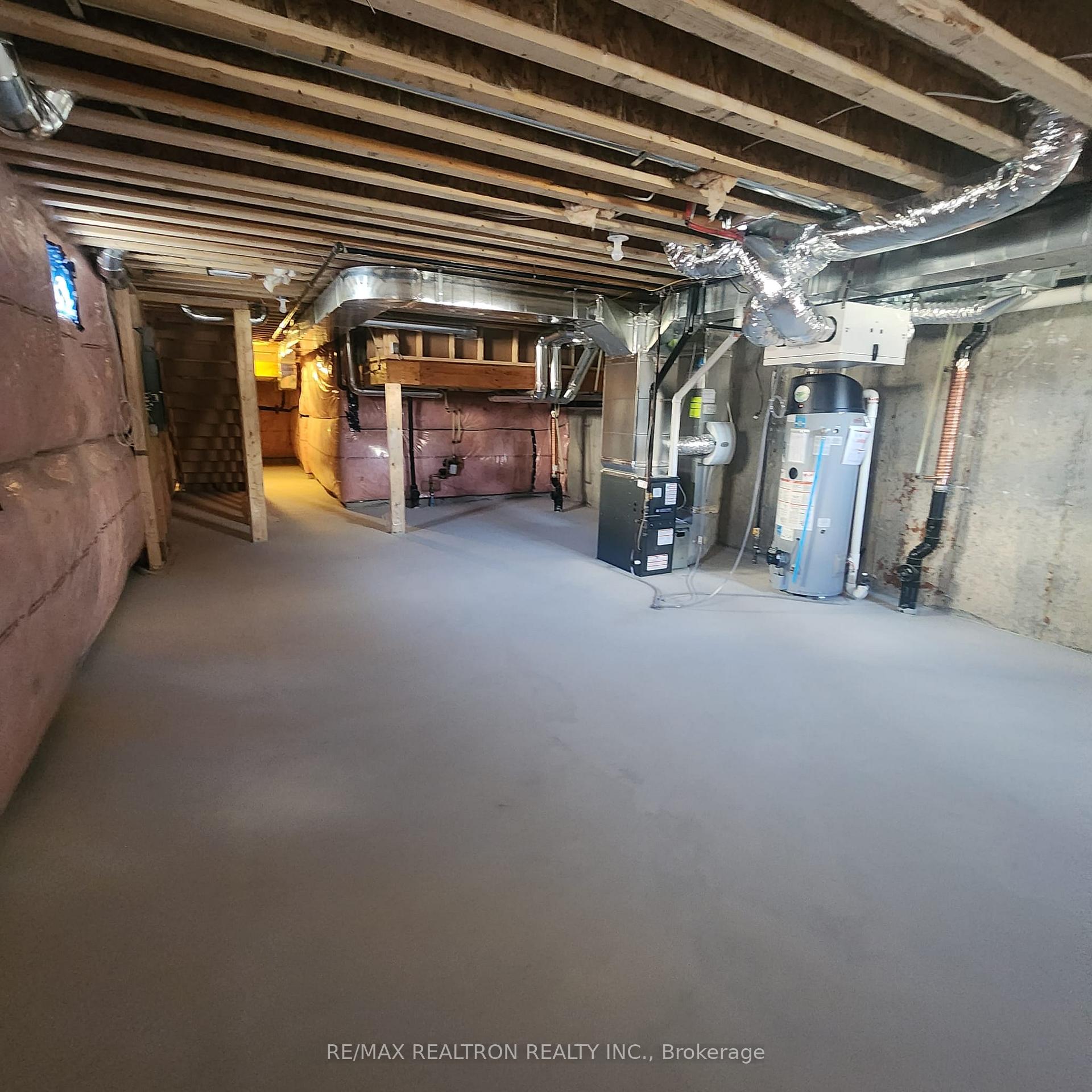 Photo 34 of 1550 Wheatcroft Drive, Oshawa, Kedron — HOMEH