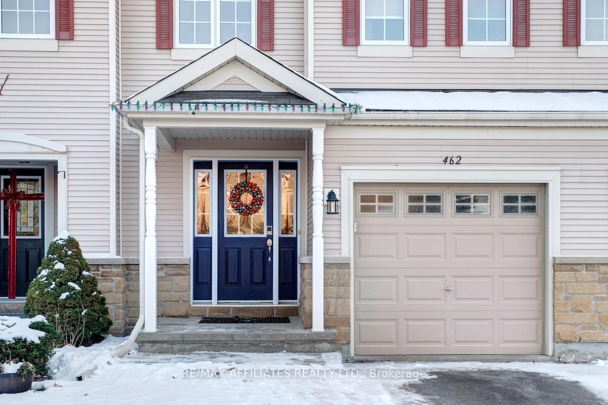 Photo 3 of 462 Templeford Avenue, Ottawa, Kanata - Emerald Meadows/Trailwest — HOMEH