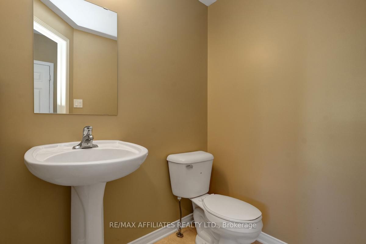 Photo 22 of 462 Templeford Avenue, Ottawa, Kanata - Emerald Meadows/Trailwest — HOMEH