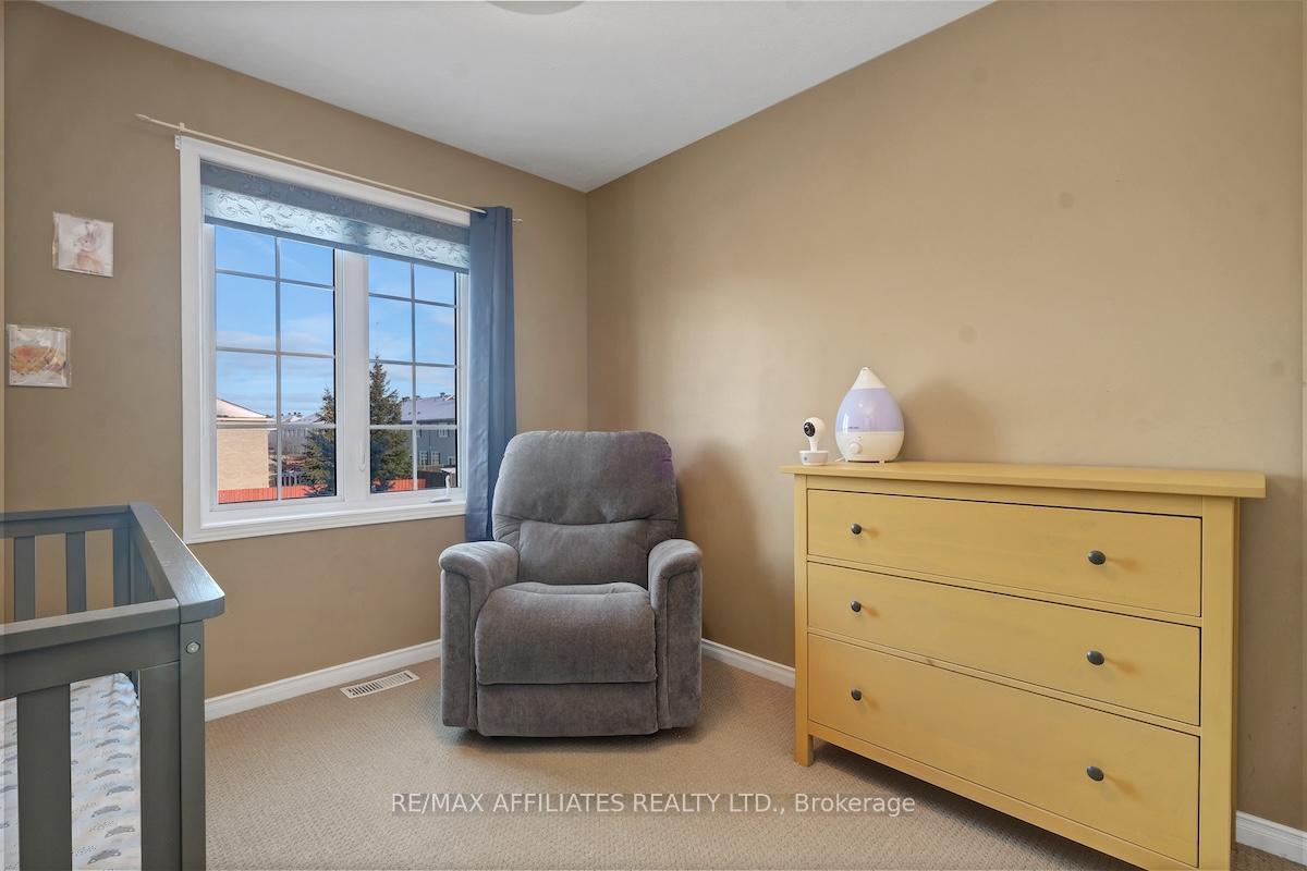Photo 27 of 462 Templeford Avenue, Ottawa, Kanata - Emerald Meadows/Trailwest — HOMEH