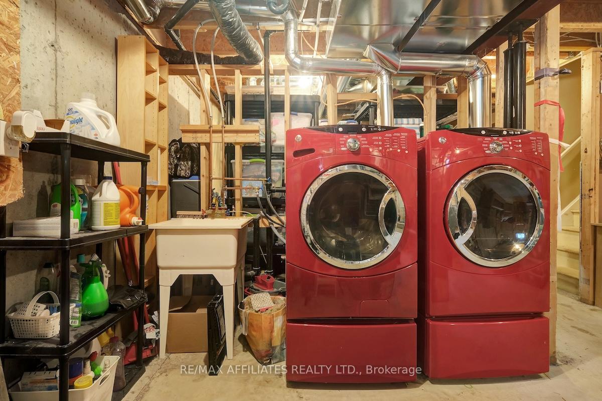 Photo 33 of 462 Templeford Avenue, Ottawa, Kanata - Emerald Meadows/Trailwest — HOMEH