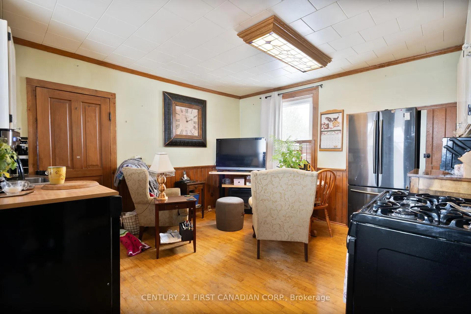 Photo 6 of 117 Alice Street, Lucan Biddulph, Lucan — HOMEH