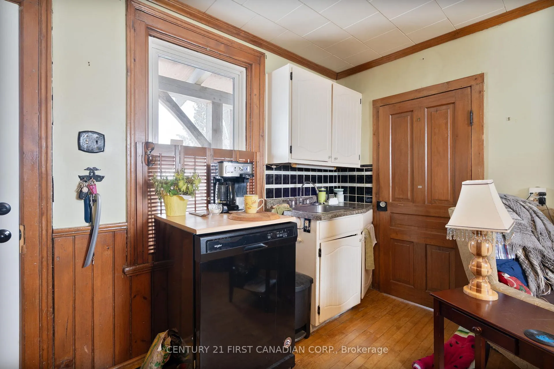 Photo 7 of 117 Alice Street, Lucan Biddulph, Lucan — HOMEH