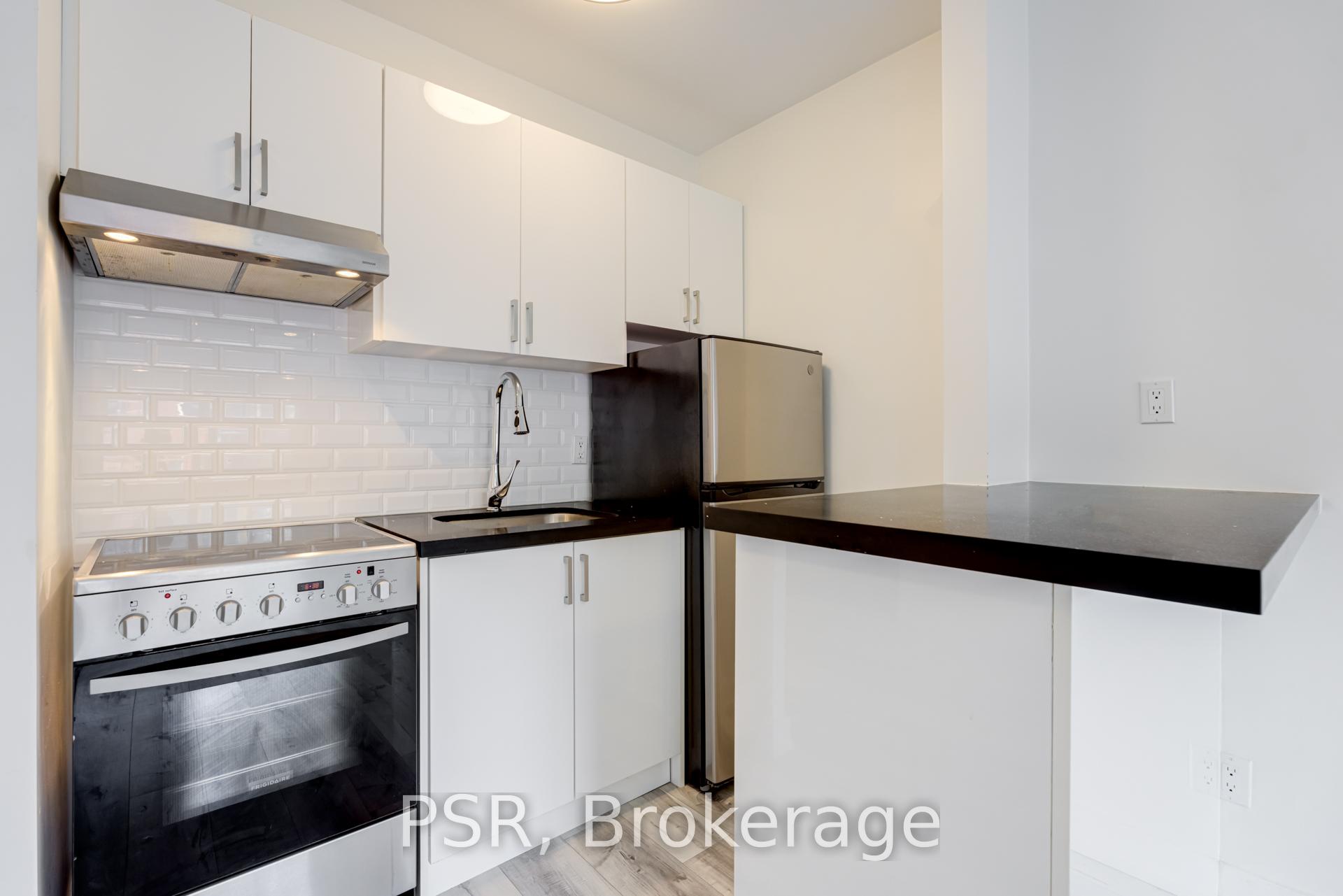 Photo 5 of Unit 401, 256 Sherbourne Street, Toronto, Moss Park — HOMEH