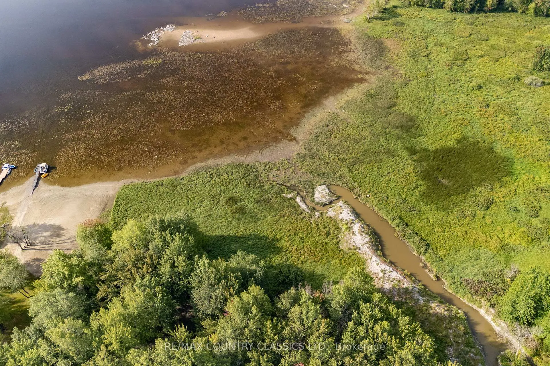 Photo 4 of 50 Sullivan Point Road, Laurentian Valley — HOMEH