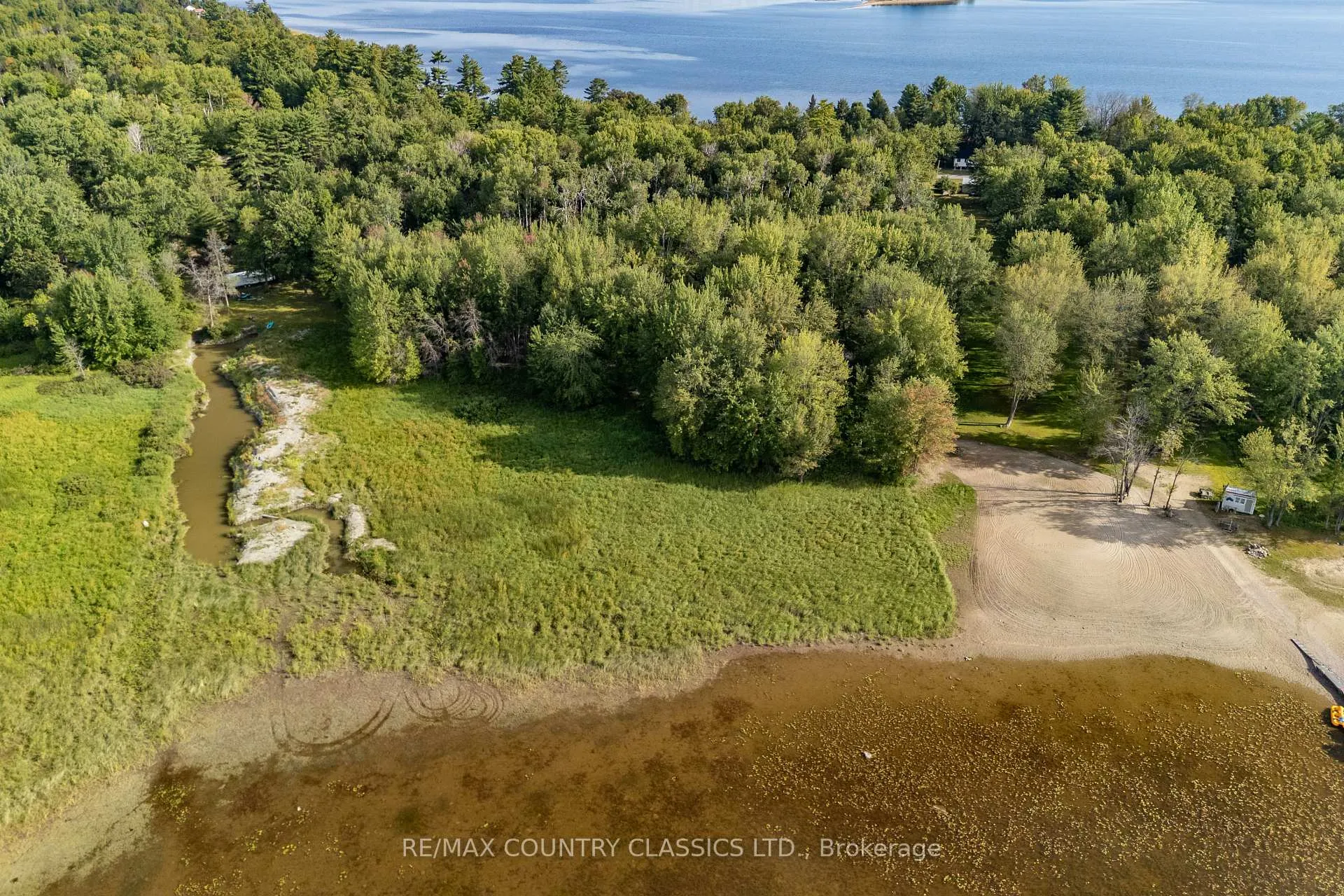 Photo 6 of 50 Sullivan Point Road, Laurentian Valley — HOMEH