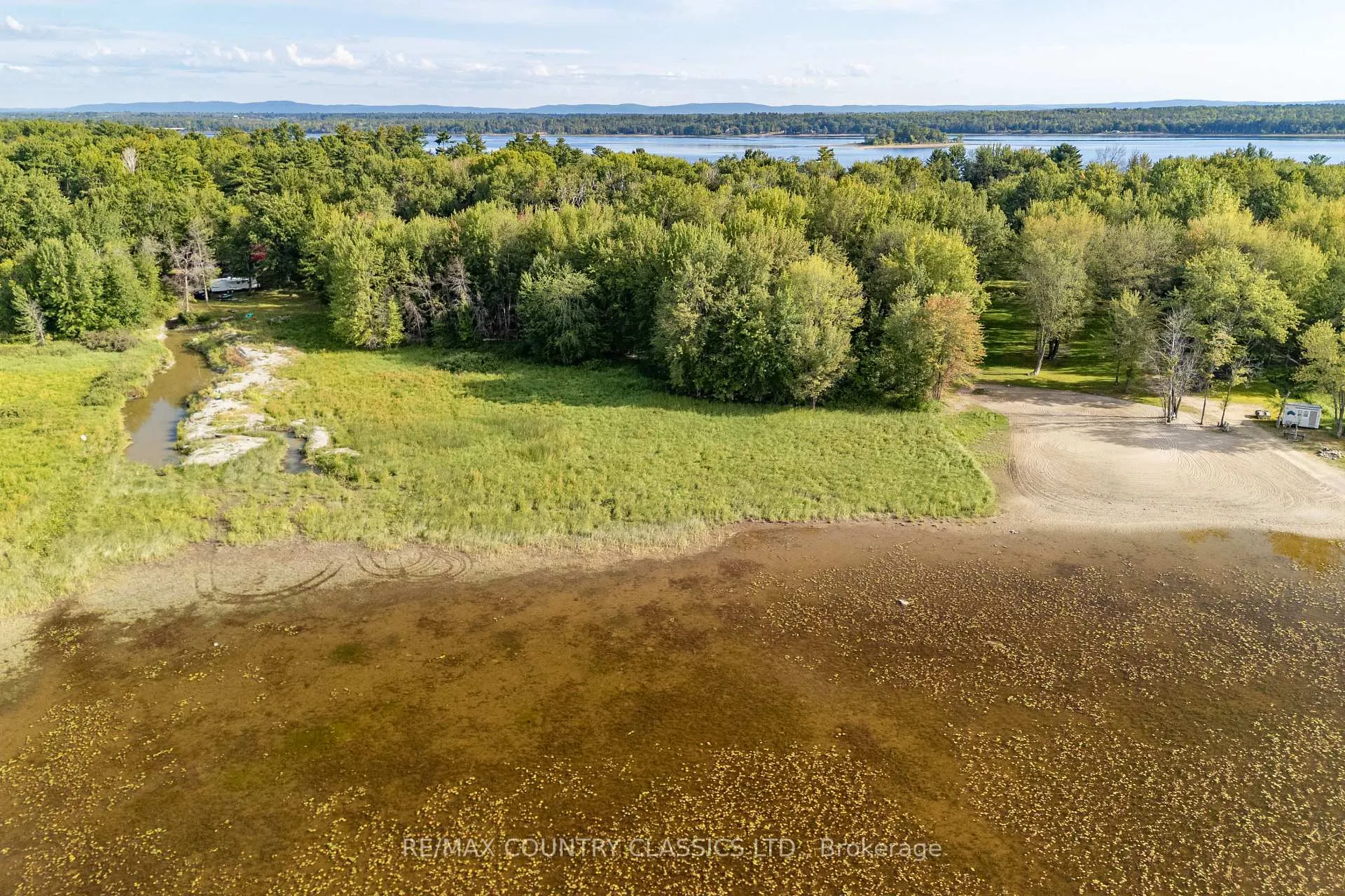 Photo 8 of 50 Sullivan Point Road, Laurentian Valley — HOMEH