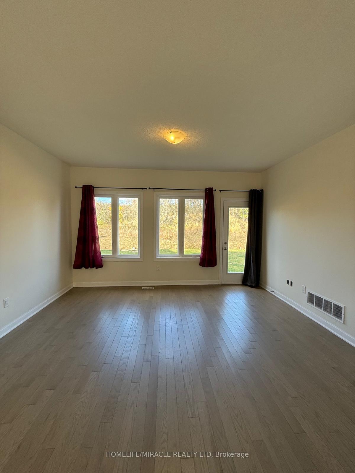 Photo 8 of 136 Gildersleeve Boulevard, Loyalist, Bath — HOMEH