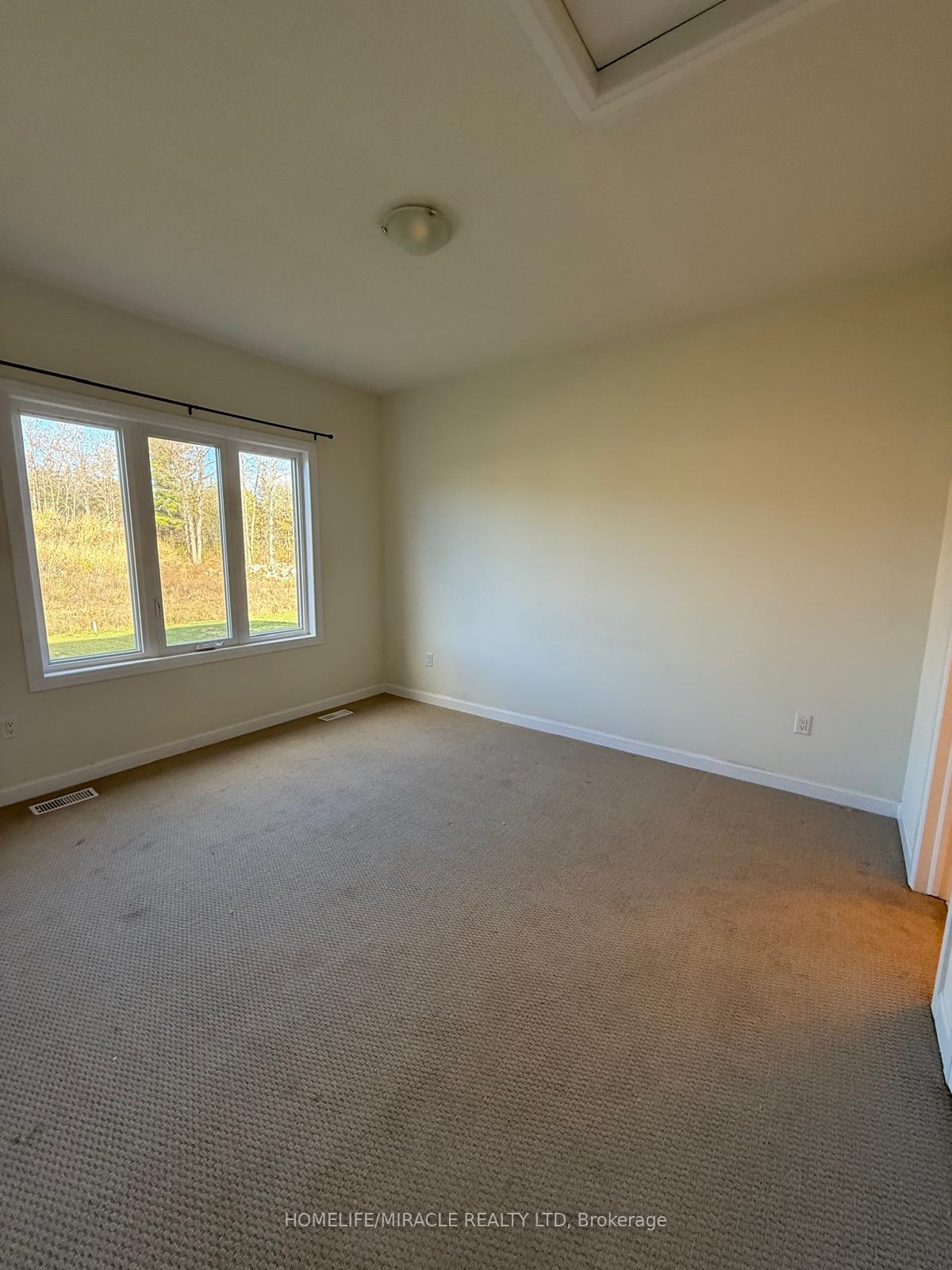Photo 11 of 136 Gildersleeve Boulevard, Loyalist, Bath — HOMEH
