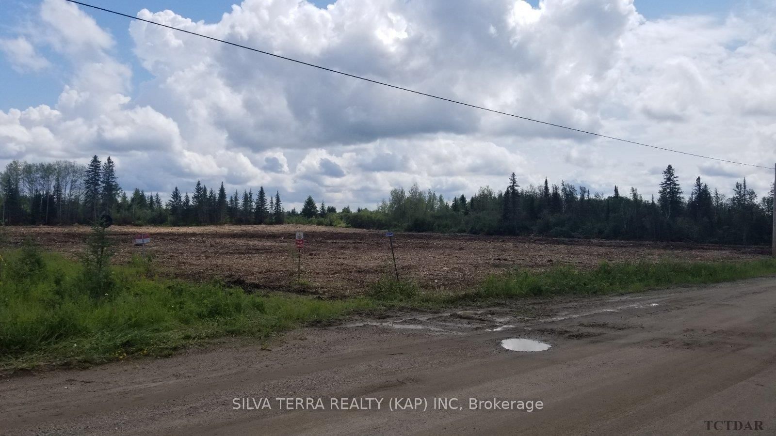 Photo 8 of 99 Ash Street, Kapuskasing — HOMEH