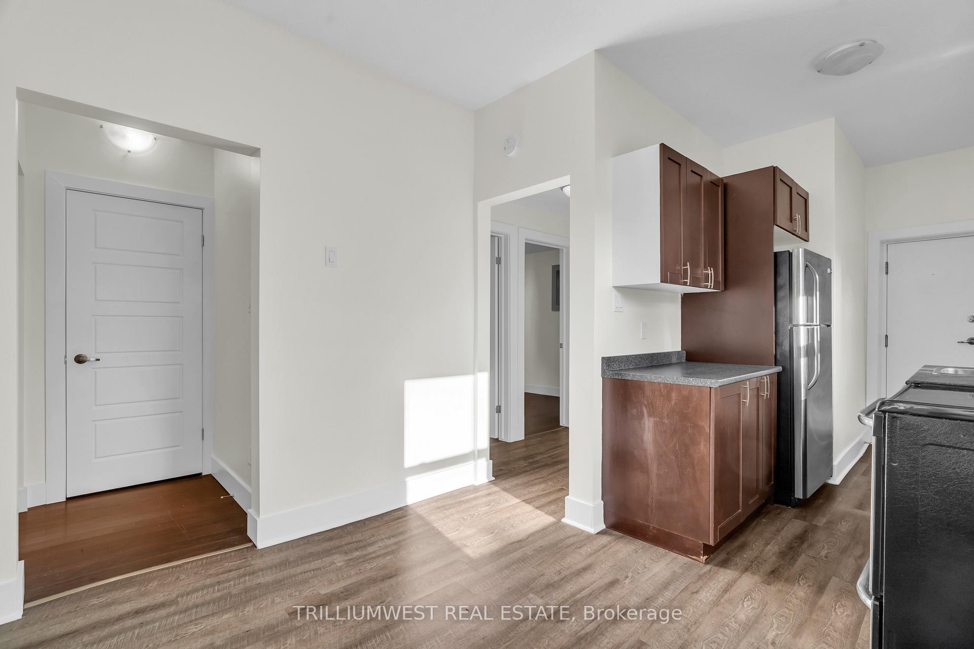 Photo 9 of Unit Unit B (Main), 98 Church Street, Kitchener — HOMEH
