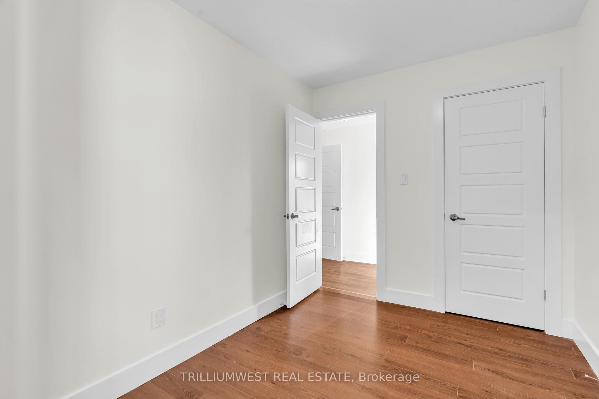 Photo 13 of Unit Unit B (Main), 98 Church Street, Kitchener — HOMEH