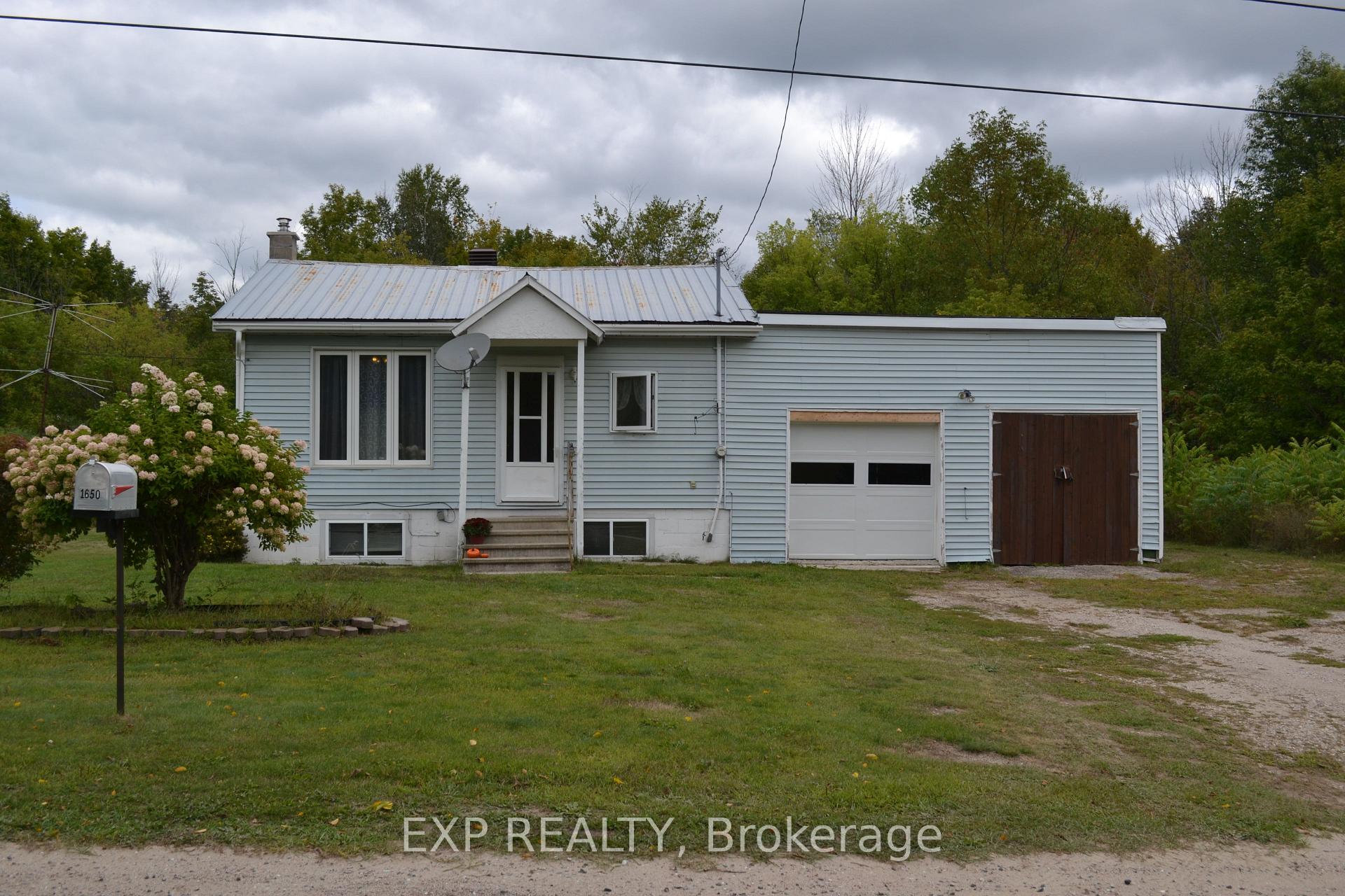 Photo 2 of 1650 Eady Road, Horton, Horton Twp — HOMEH