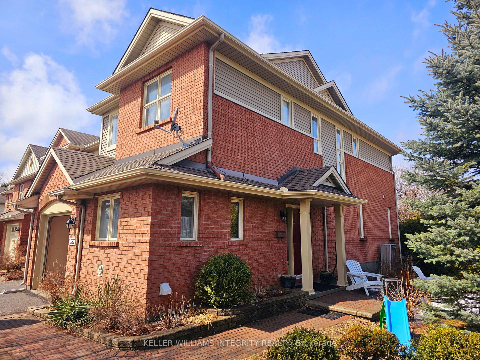Photo 2 of 3187 Uplands Drive, Ottawa, Hunt Club Woods — HOMEH