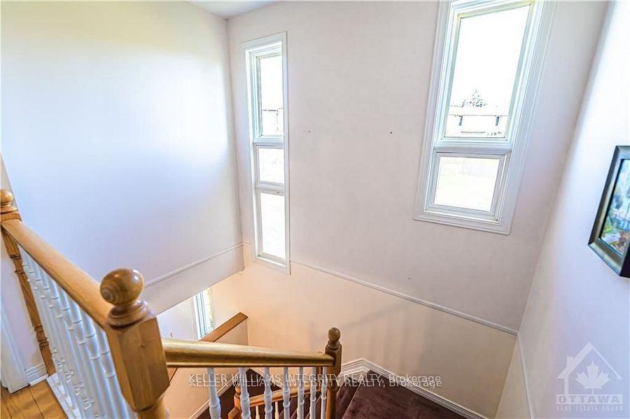 Photo 13 of 3187 Uplands Drive, Ottawa, Hunt Club Woods — HOMEH