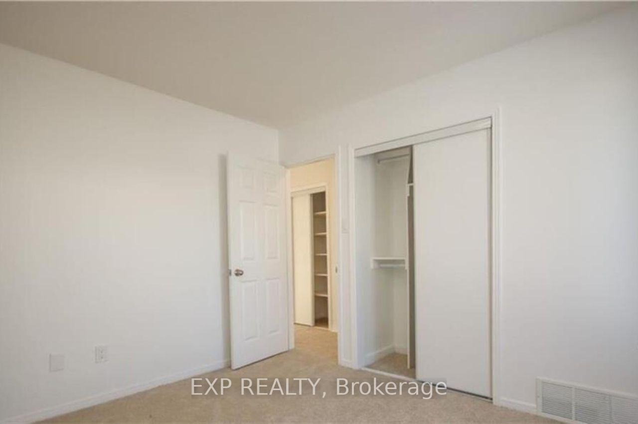 Photo 11 of 3380 Clearwater Crescent, Ottawa, South Keys — HOMEH