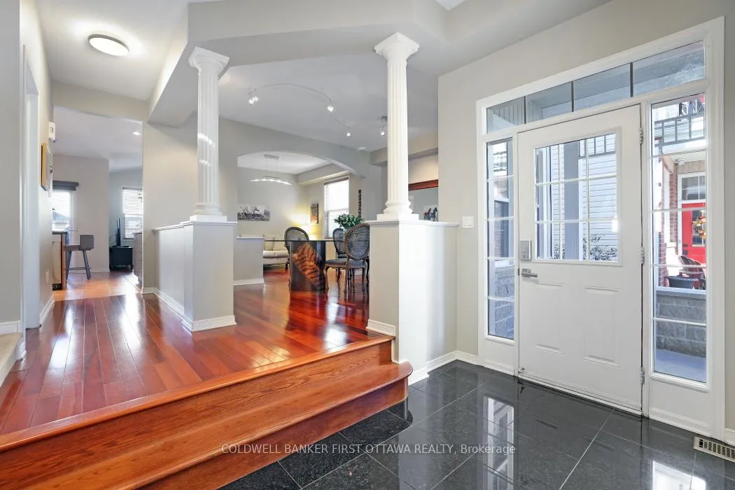 Photo 6 of 104 Streamside Crescent, Ottawa, Kanata - Morgan's Grant/South March — HOMEH