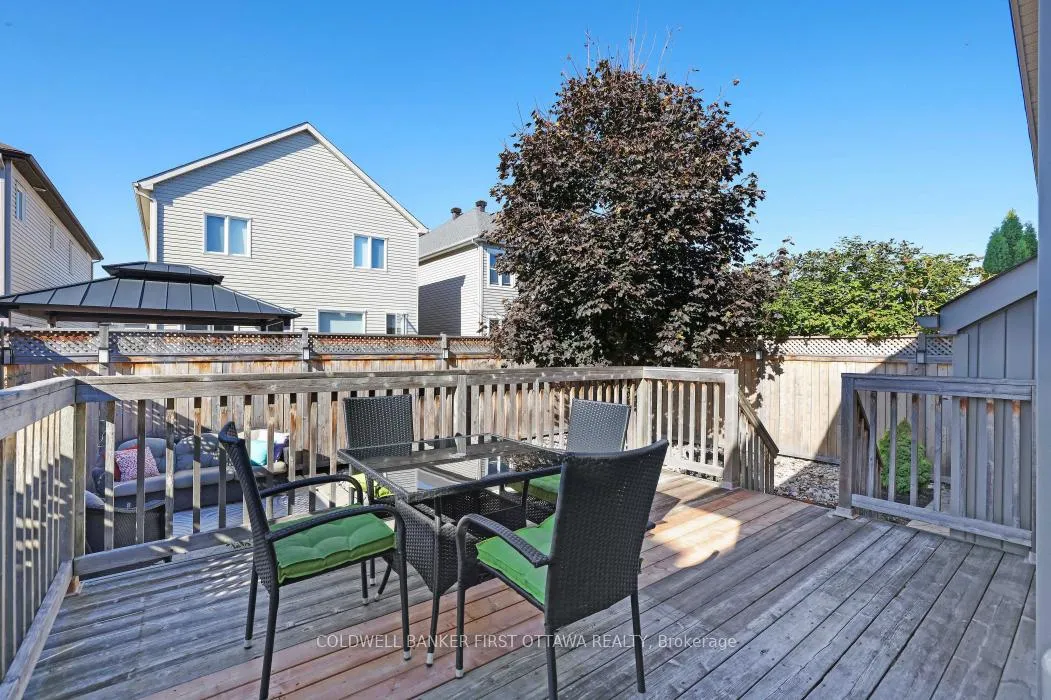 Photo 35 of 104 Streamside Crescent, Ottawa, Kanata - Morgan's Grant/South March — HOMEH